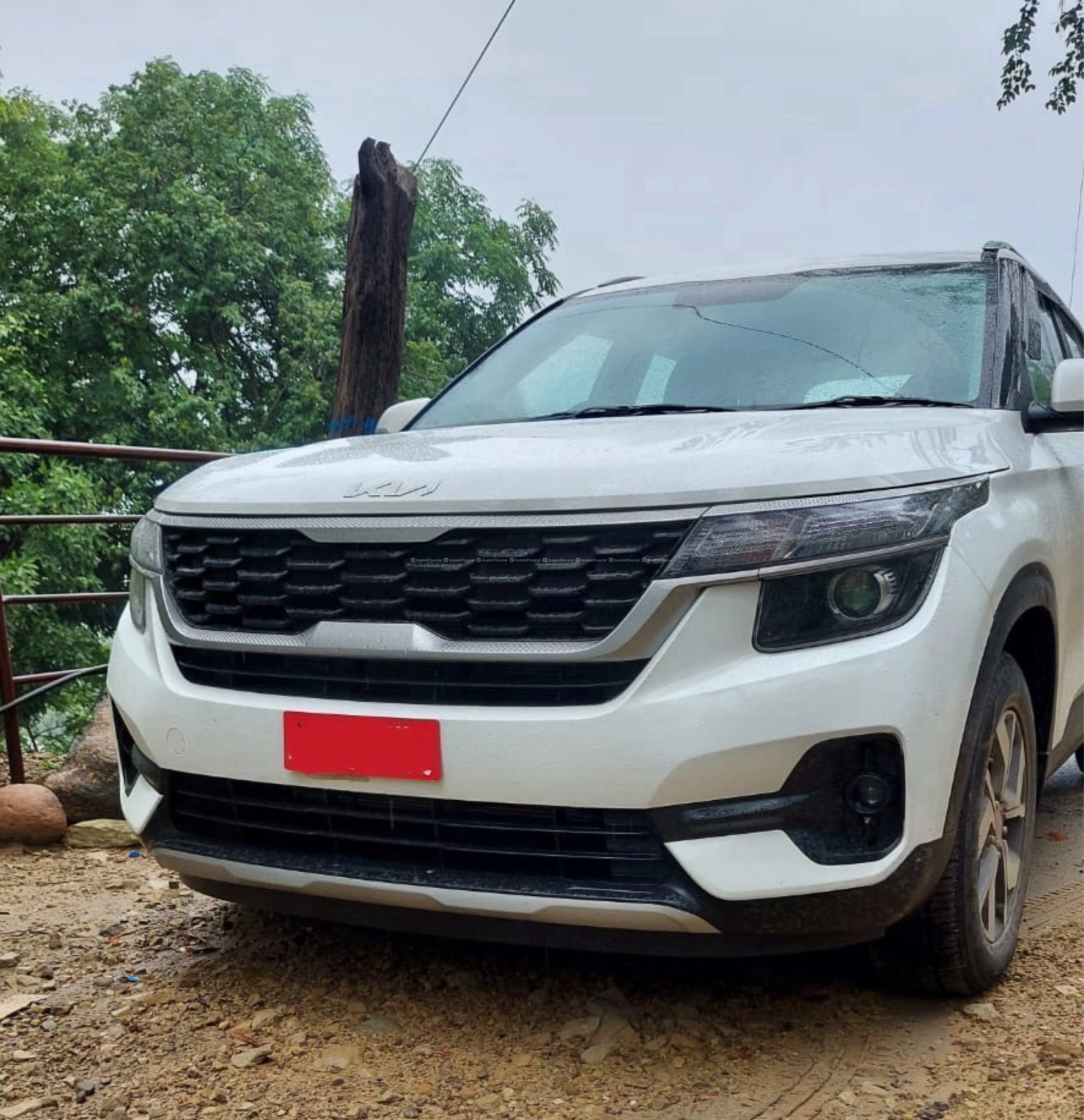 Kia Seltos Htk 2022 white 4