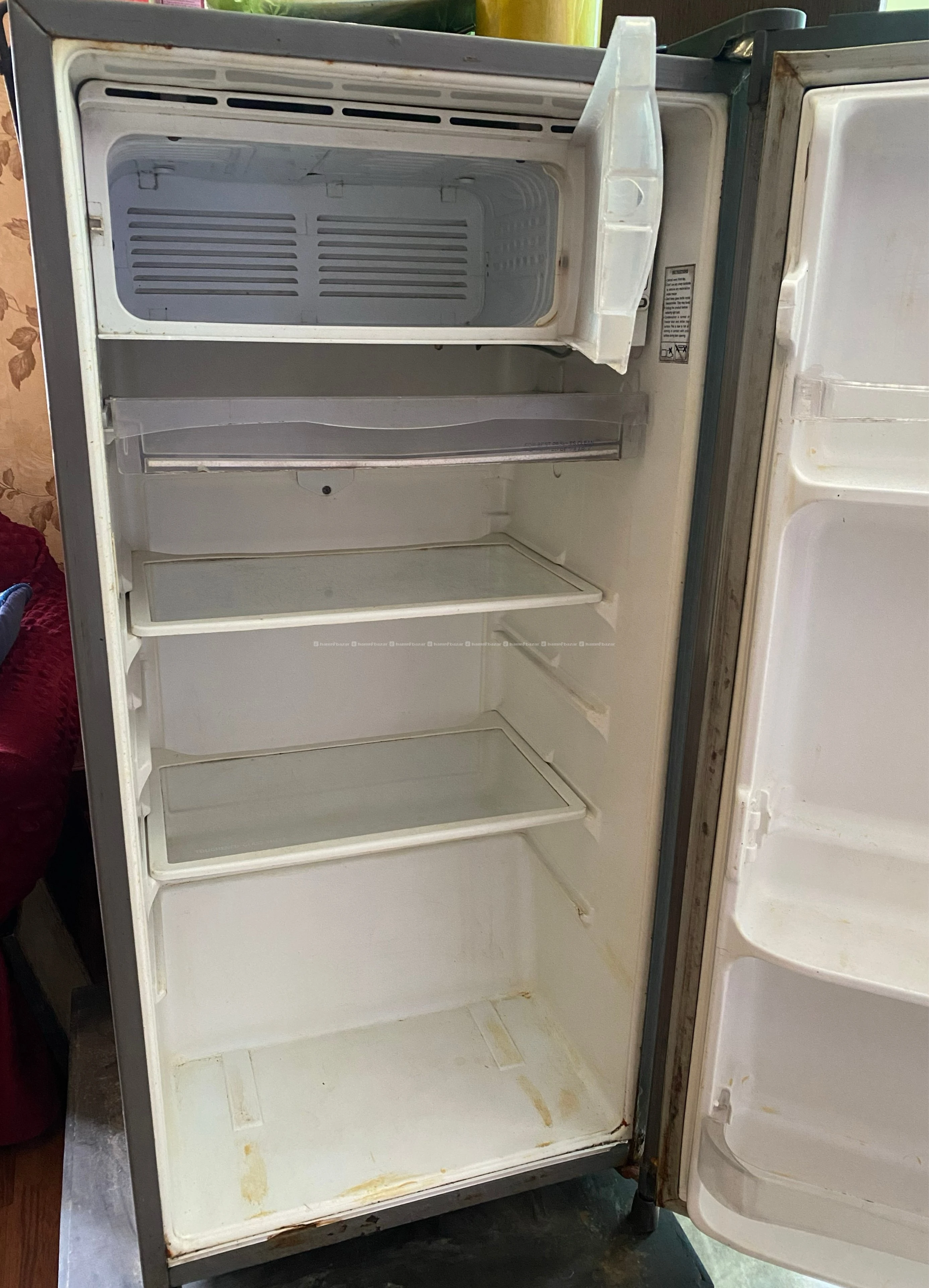 Whirlpool Single door Fridge 2nd hand 2