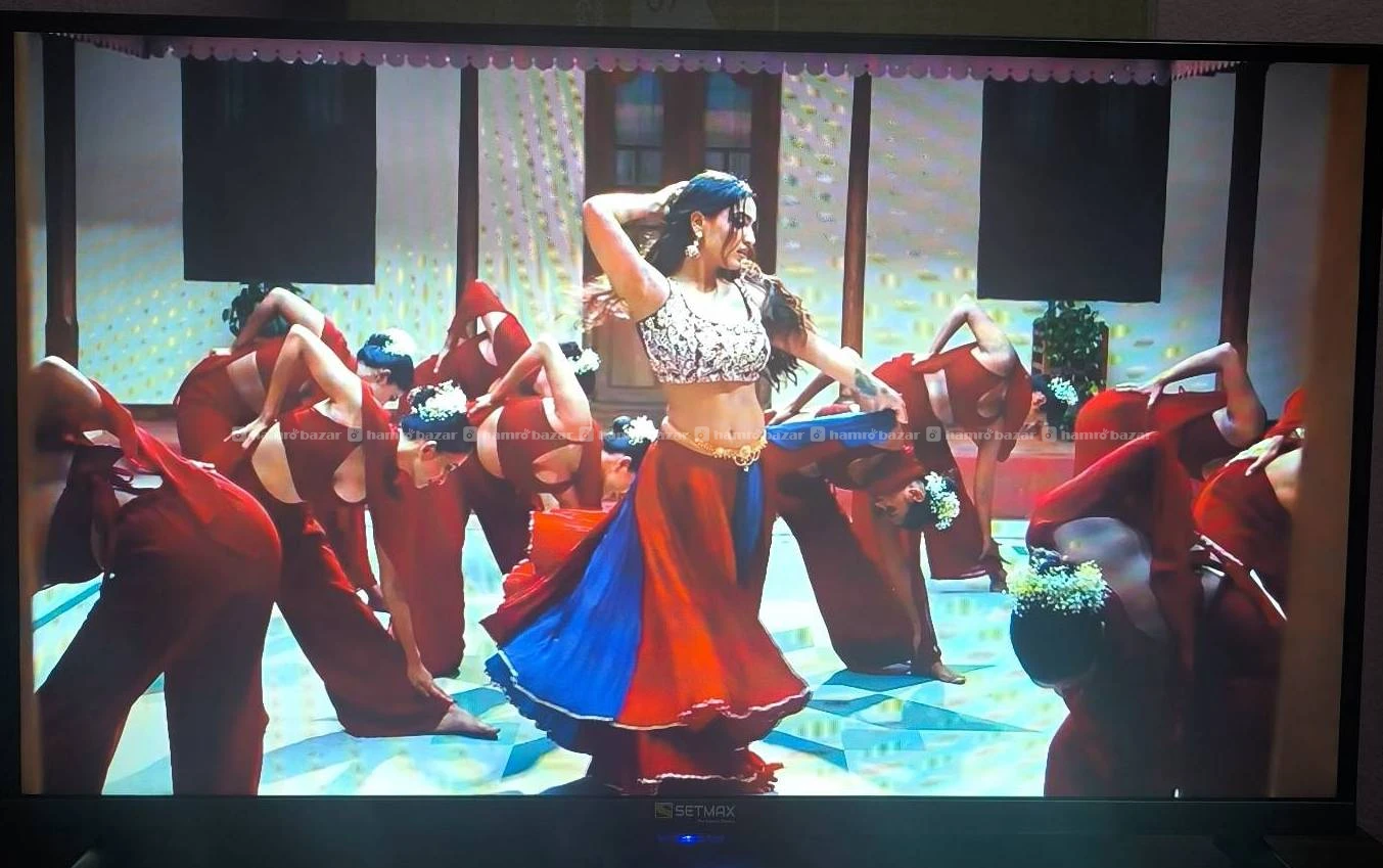 32 Inch TV with 6 month warranty still active 3