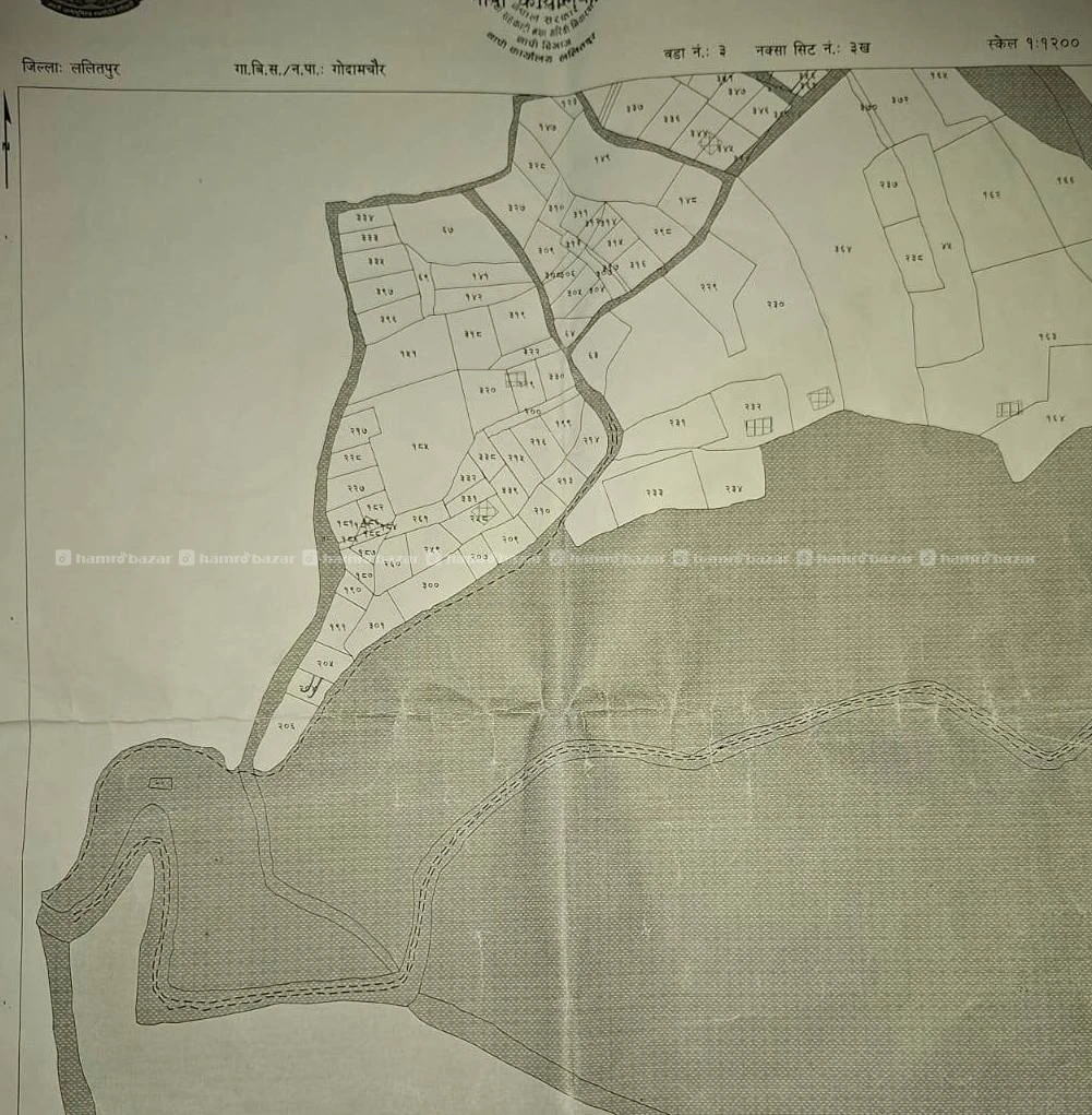 Land for sale before Bisankunarayan temple 3