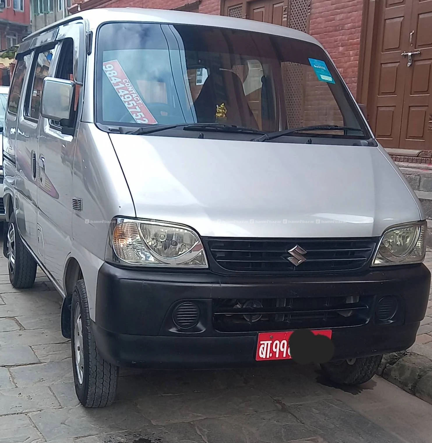 7 Seater eco van rent 4