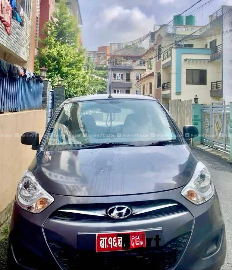 Hyundai i10 Magna (only 31000 km Run) 5