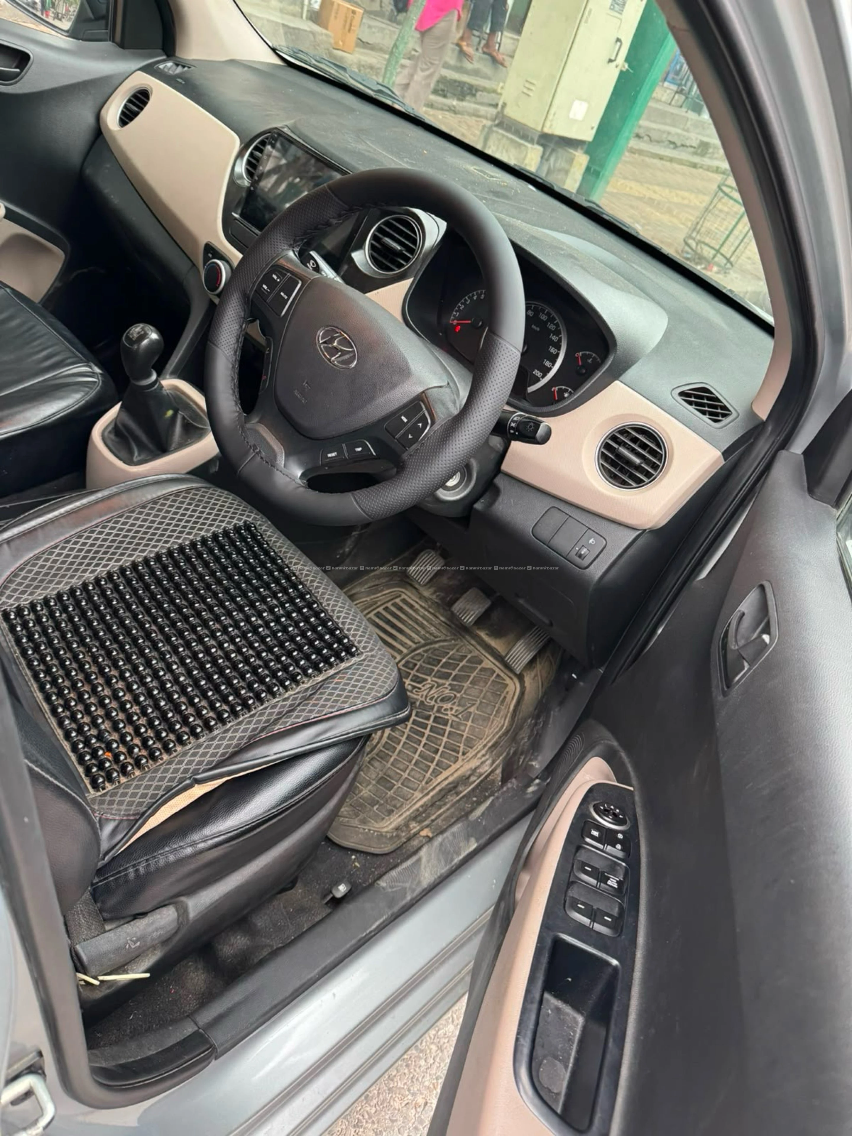 Hyundai Grand i10 magna on sale 3