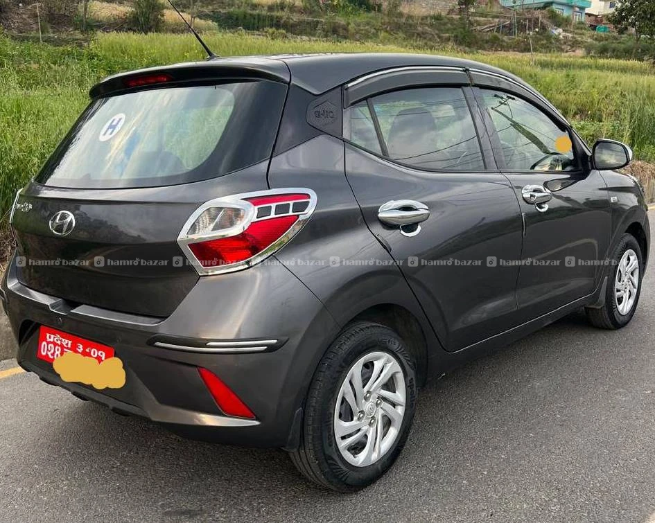 Hyundai Grand i 10 Nios Auto Gear for sale 4