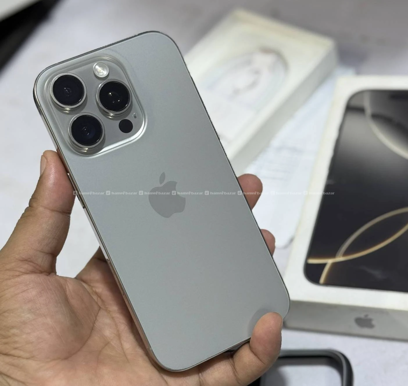 iPhone 16 Pro 128GB with box, vat bil, insurance 2