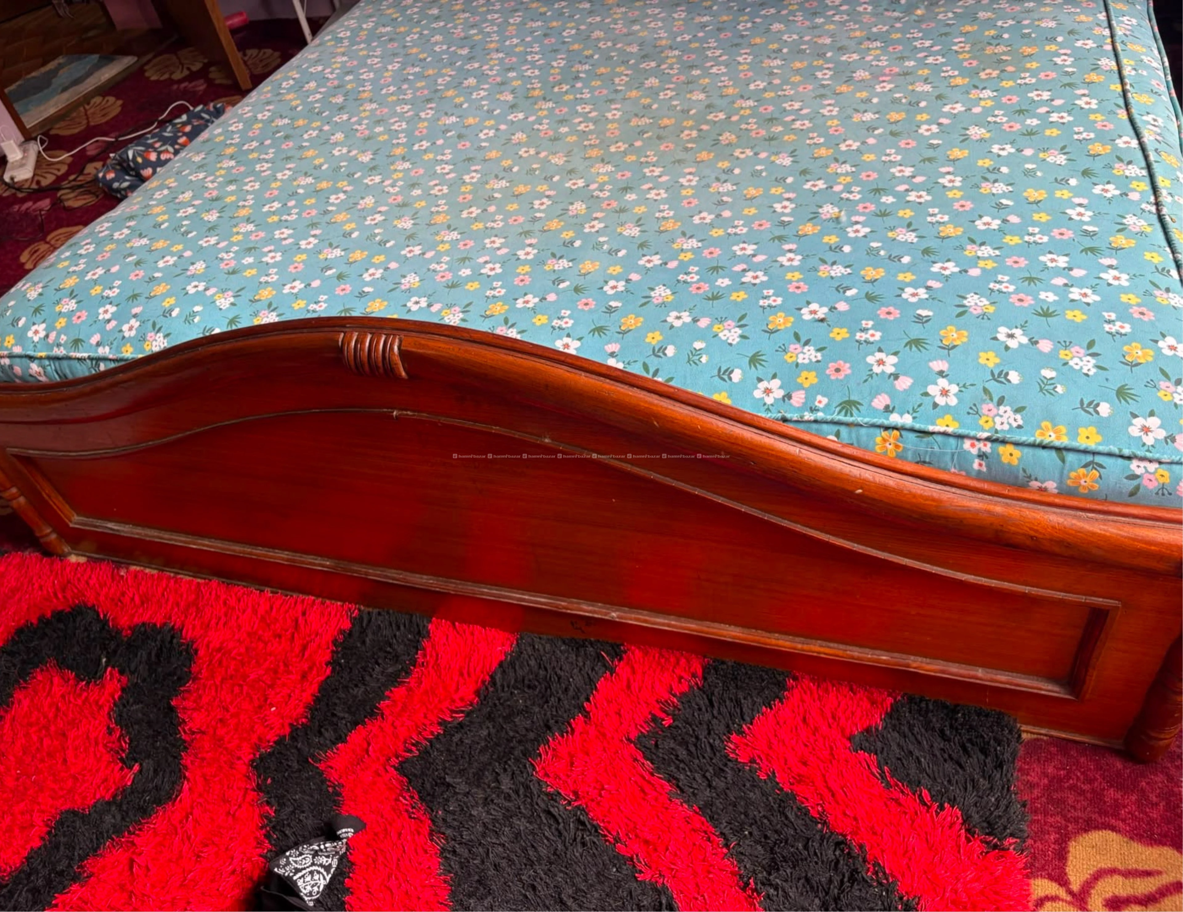 Good condition bed 3