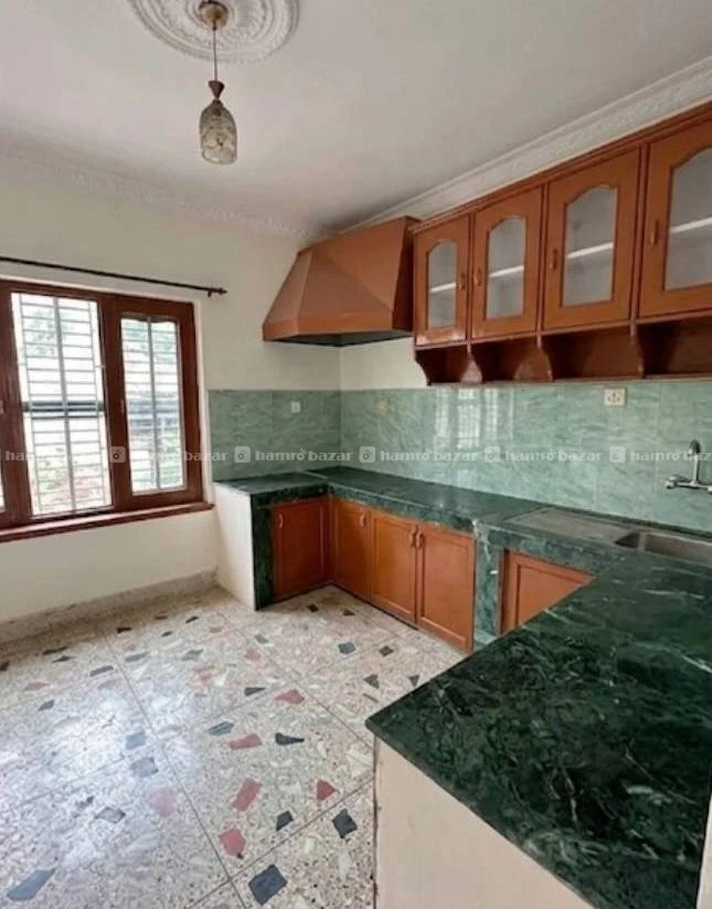 Flat on rent 3
