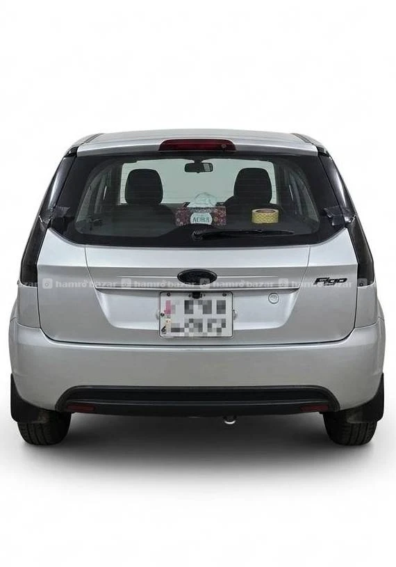 Ford Figo Titanium 3
