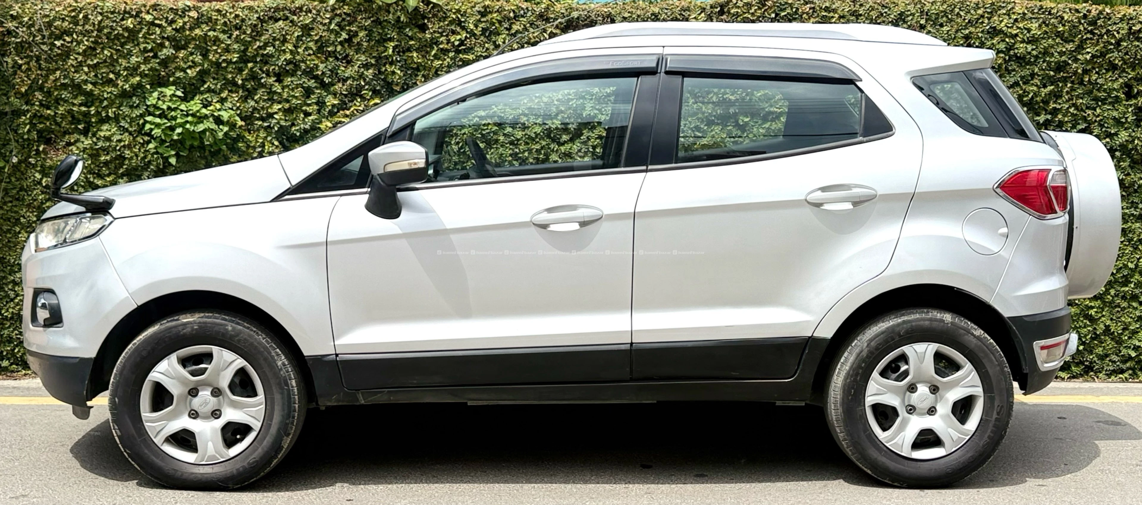 Ford Ecosport 2017 model trend fresh suv for sale 7