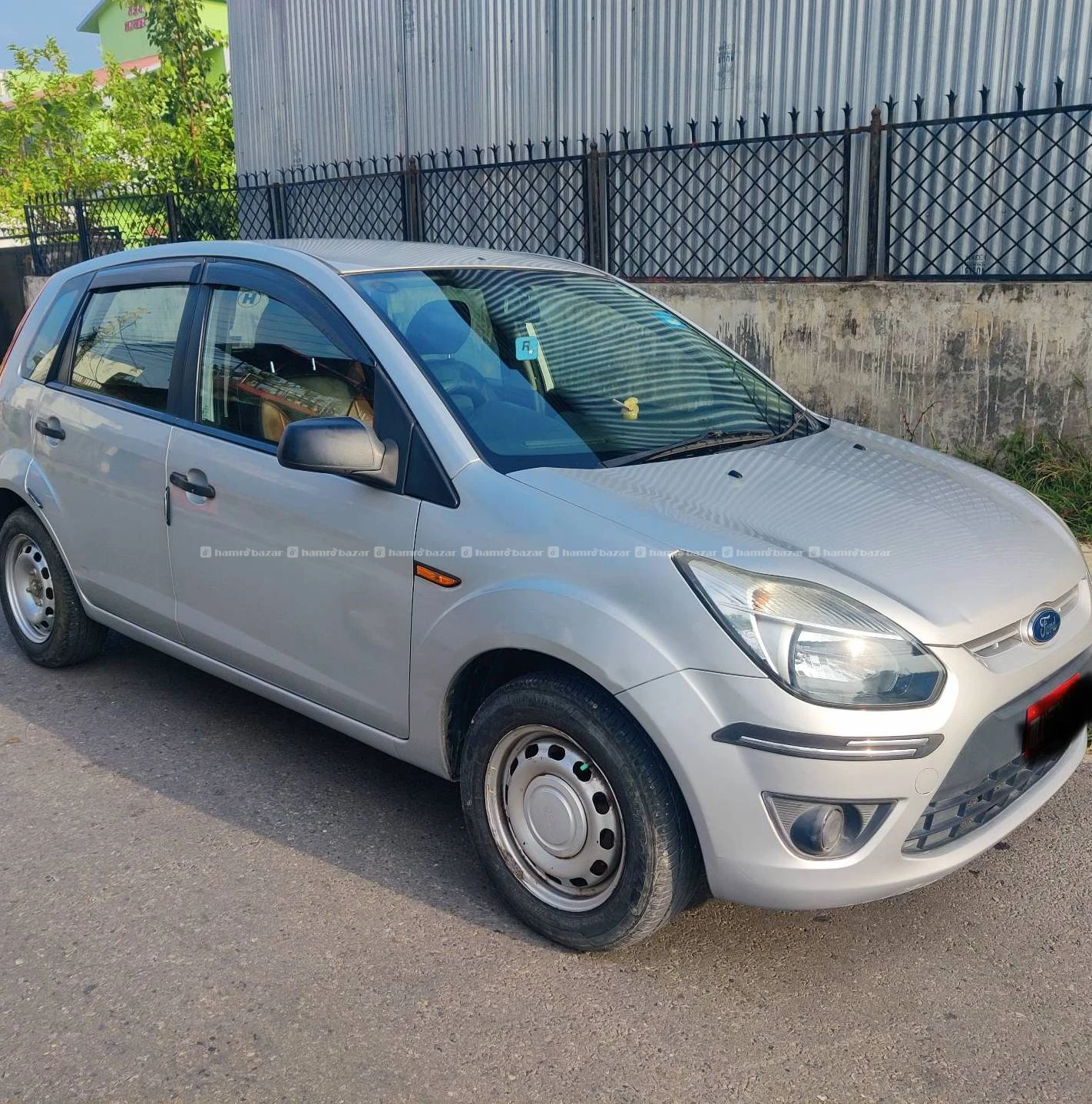Ford Figo 2011 3