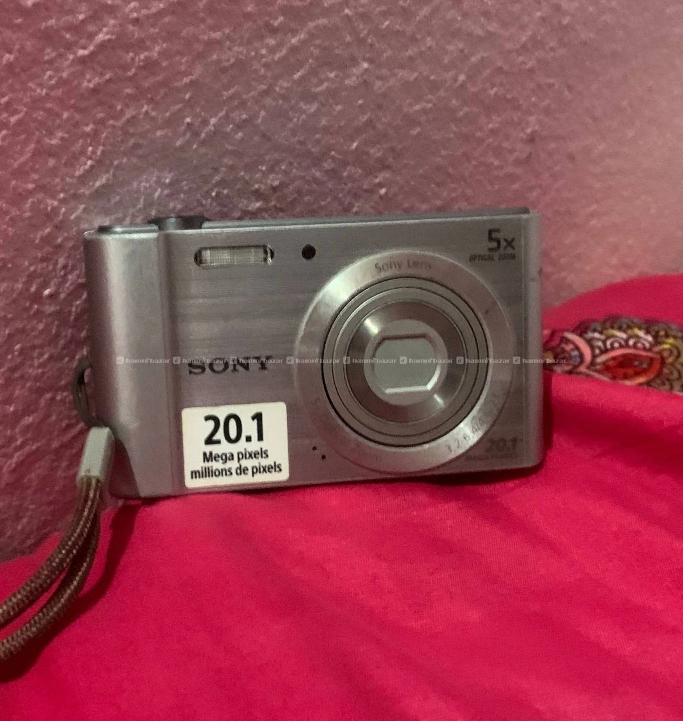 Sony Cybershot DSCW80020.1 MP with 5× optical zoom 3