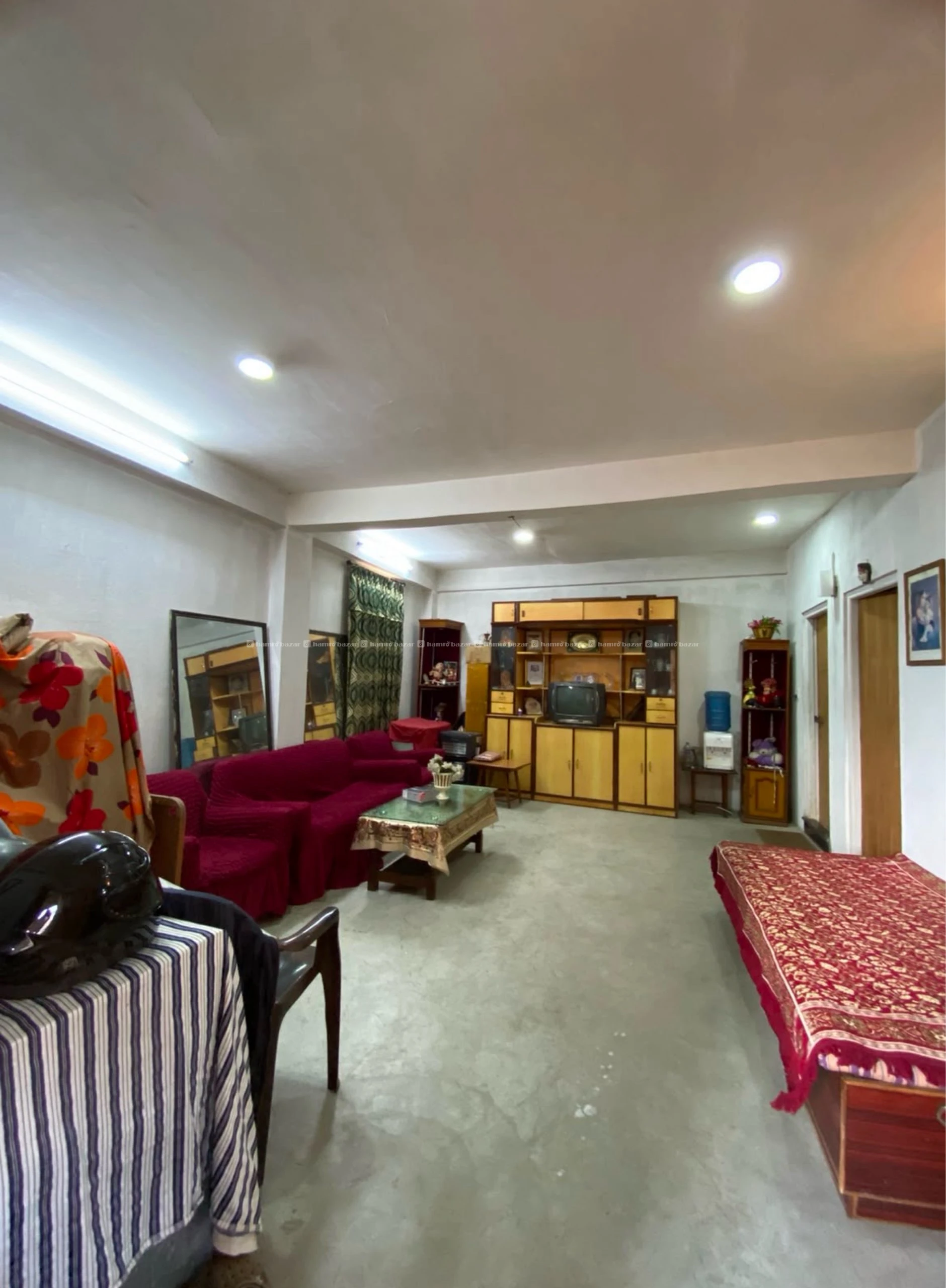 HOUSE FOR SALE 
PRIME LOCATION SANEPA 8
