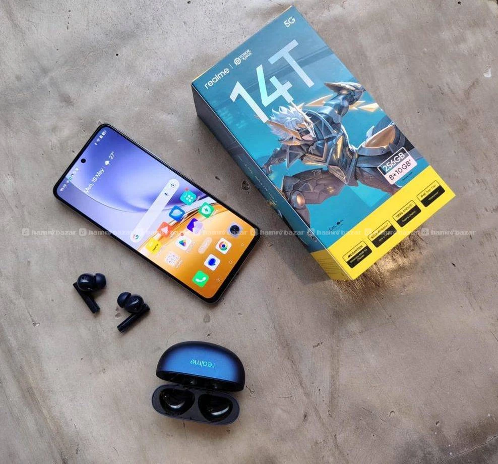 REALME 14 T 5G with charger 3