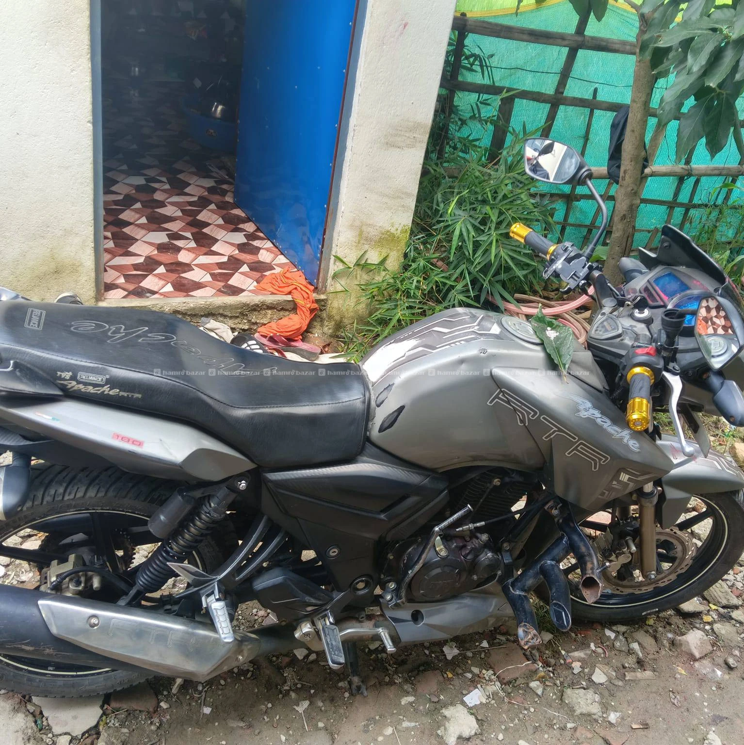 Apache bike 180cc 3
