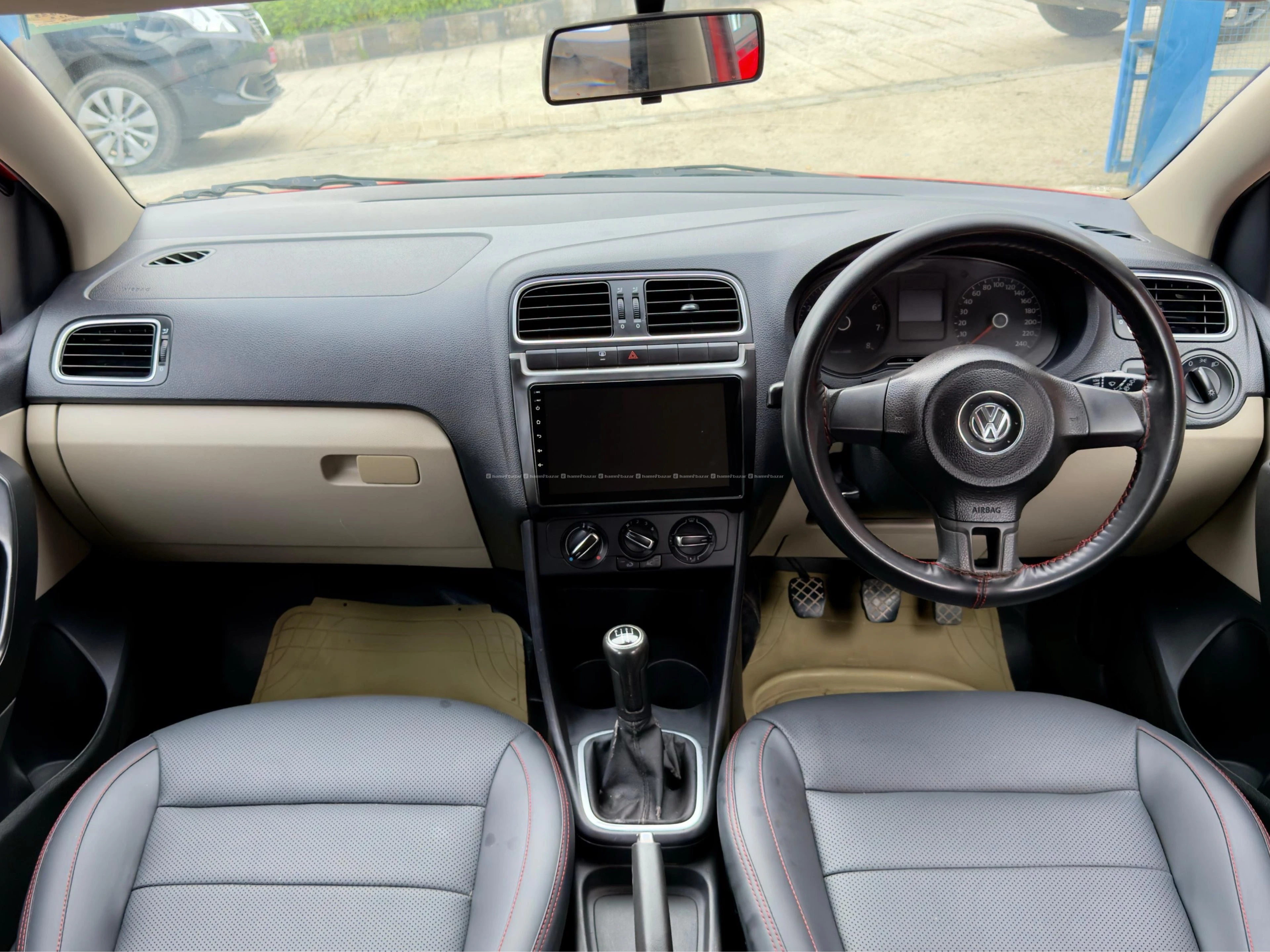 Volkswagen Polo 1.6 Highline 2