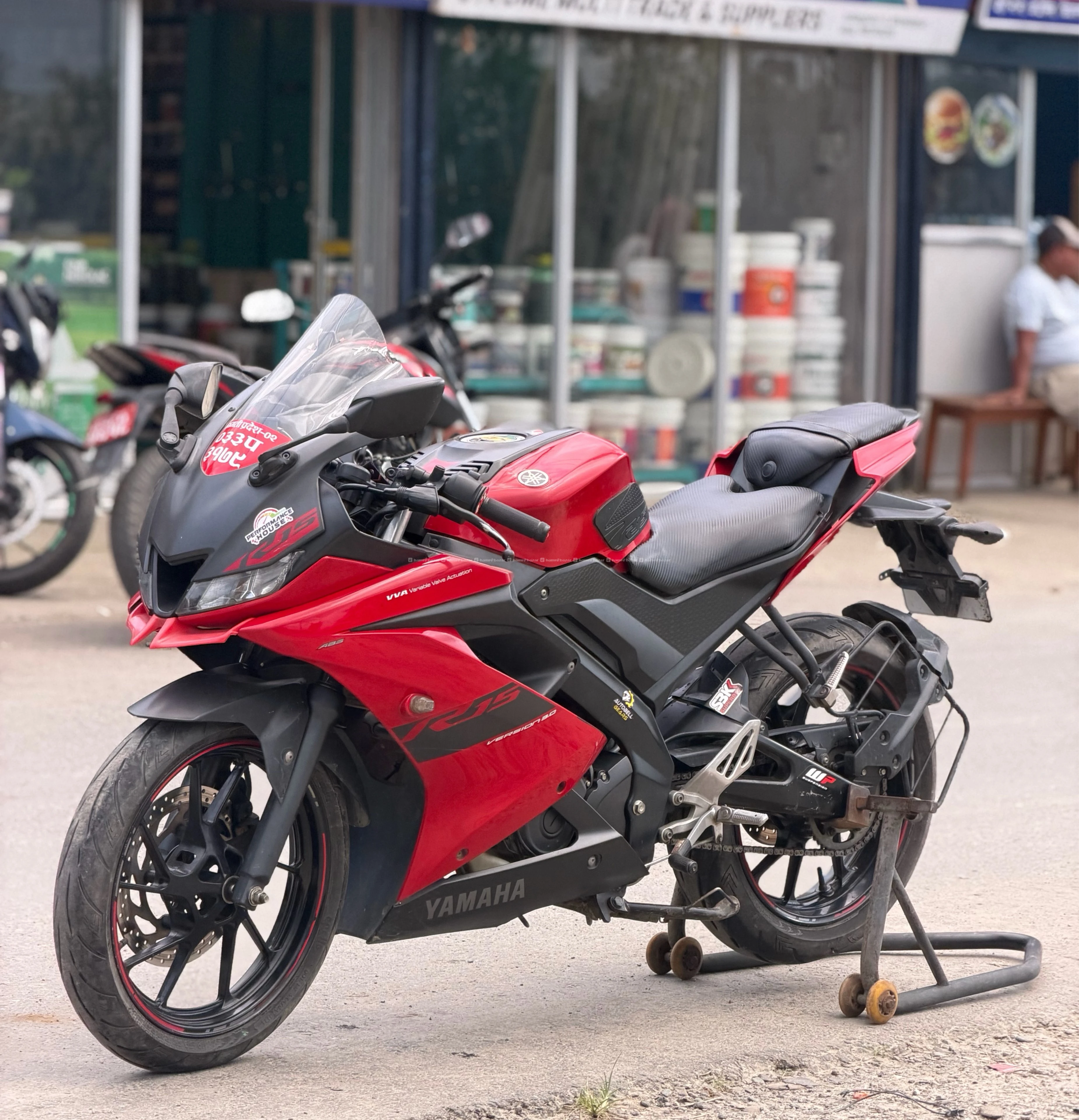 R15 v3 bs6 2