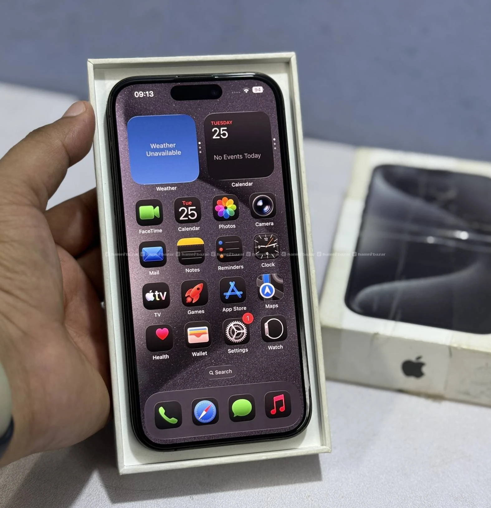 iPhone 15 Pro 256GB with box & accessories 2
