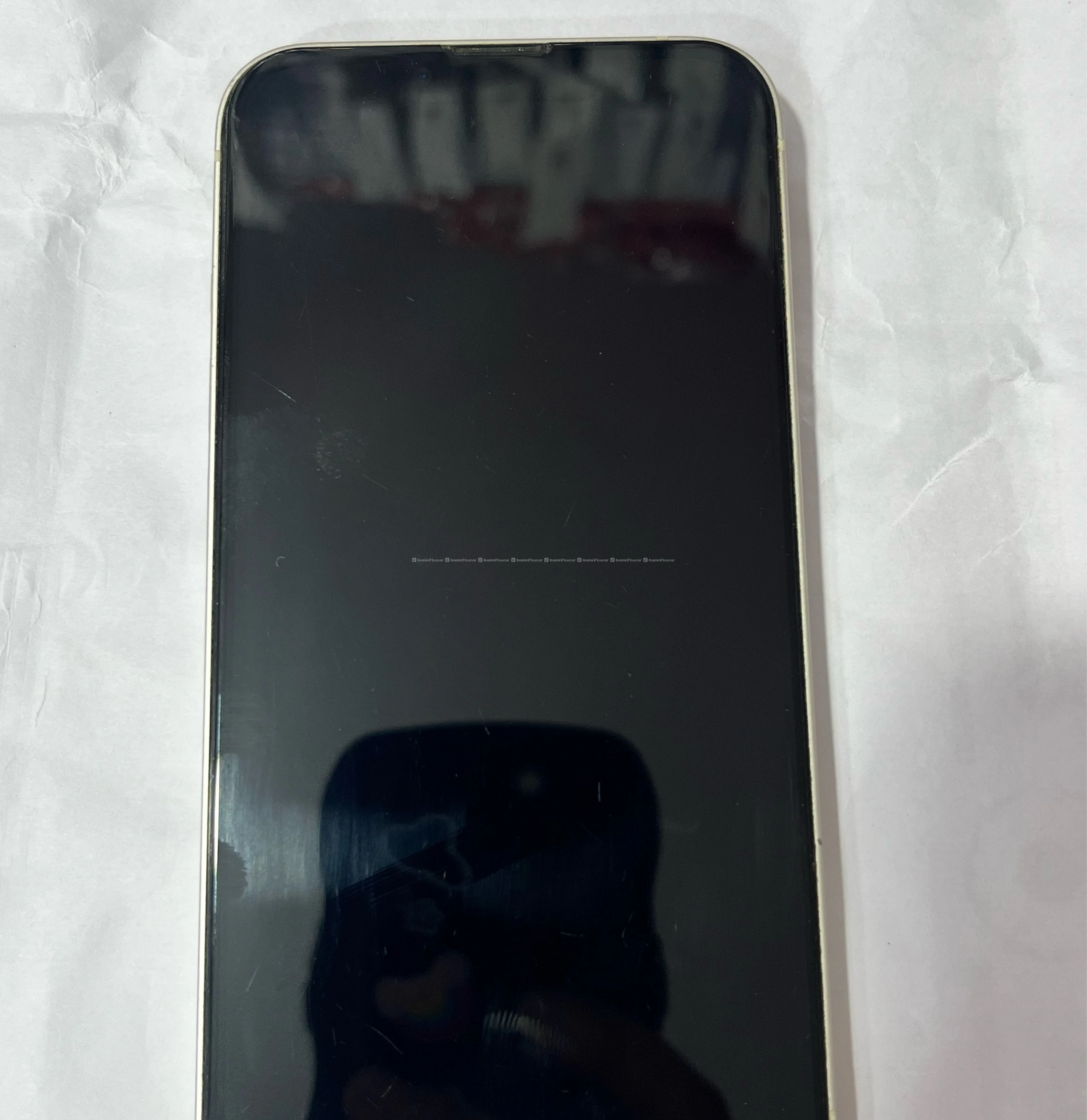 iPhone 13 128GB - Scratchless Condition - Box 3