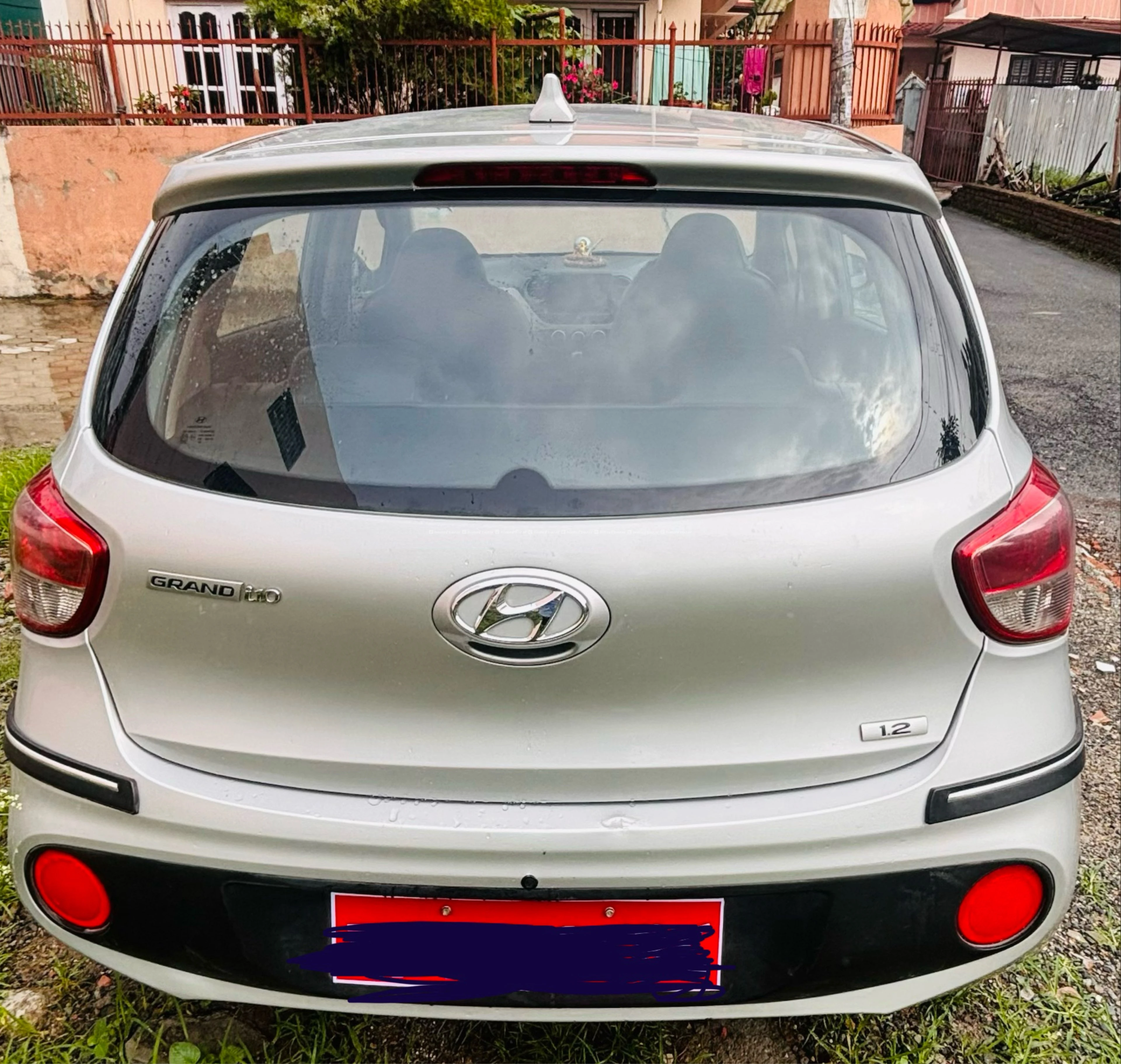 Hyundai Grand I10 3