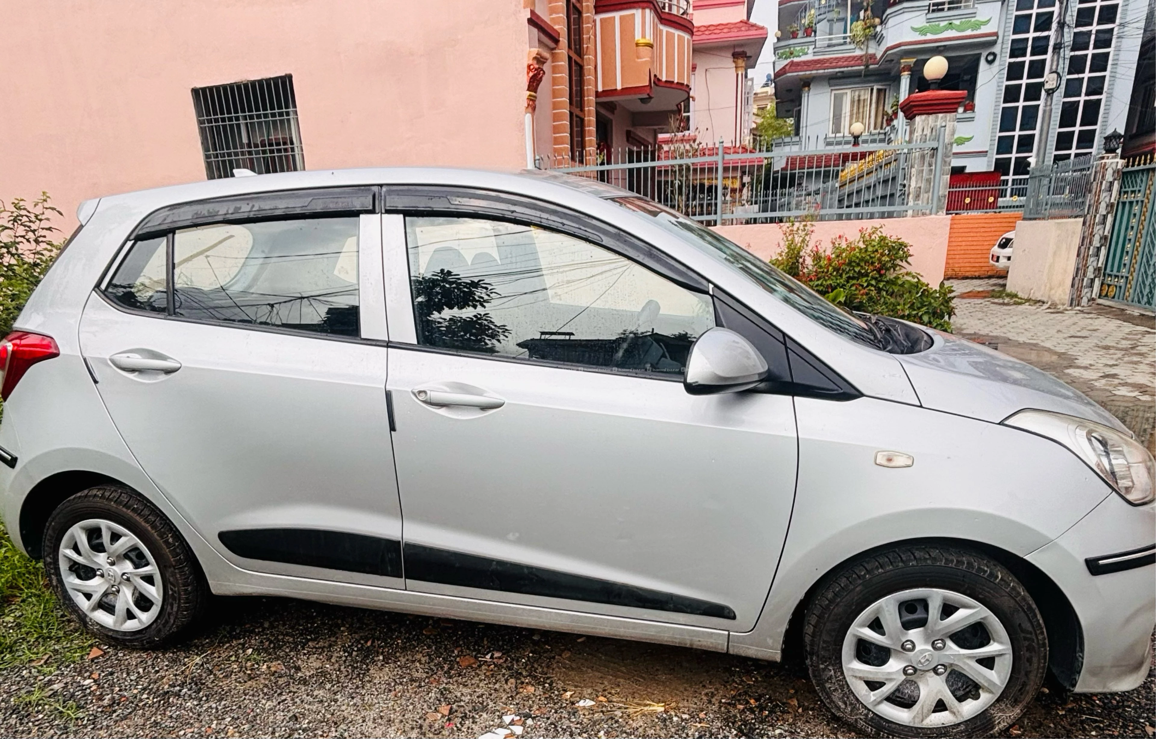 Hyundai Grand I10 4