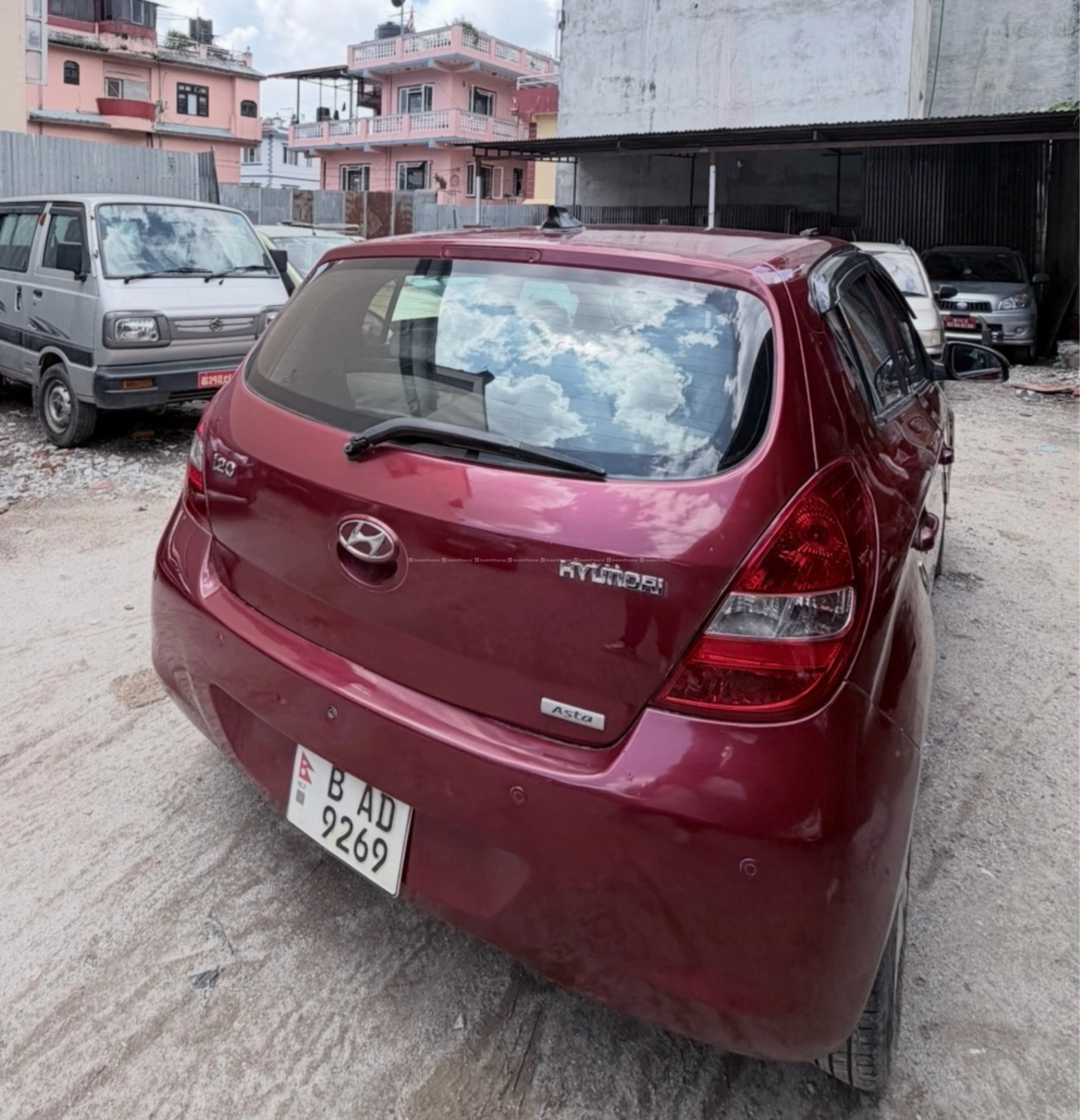 Hyundai i20 asta 2010 Full Option 6
