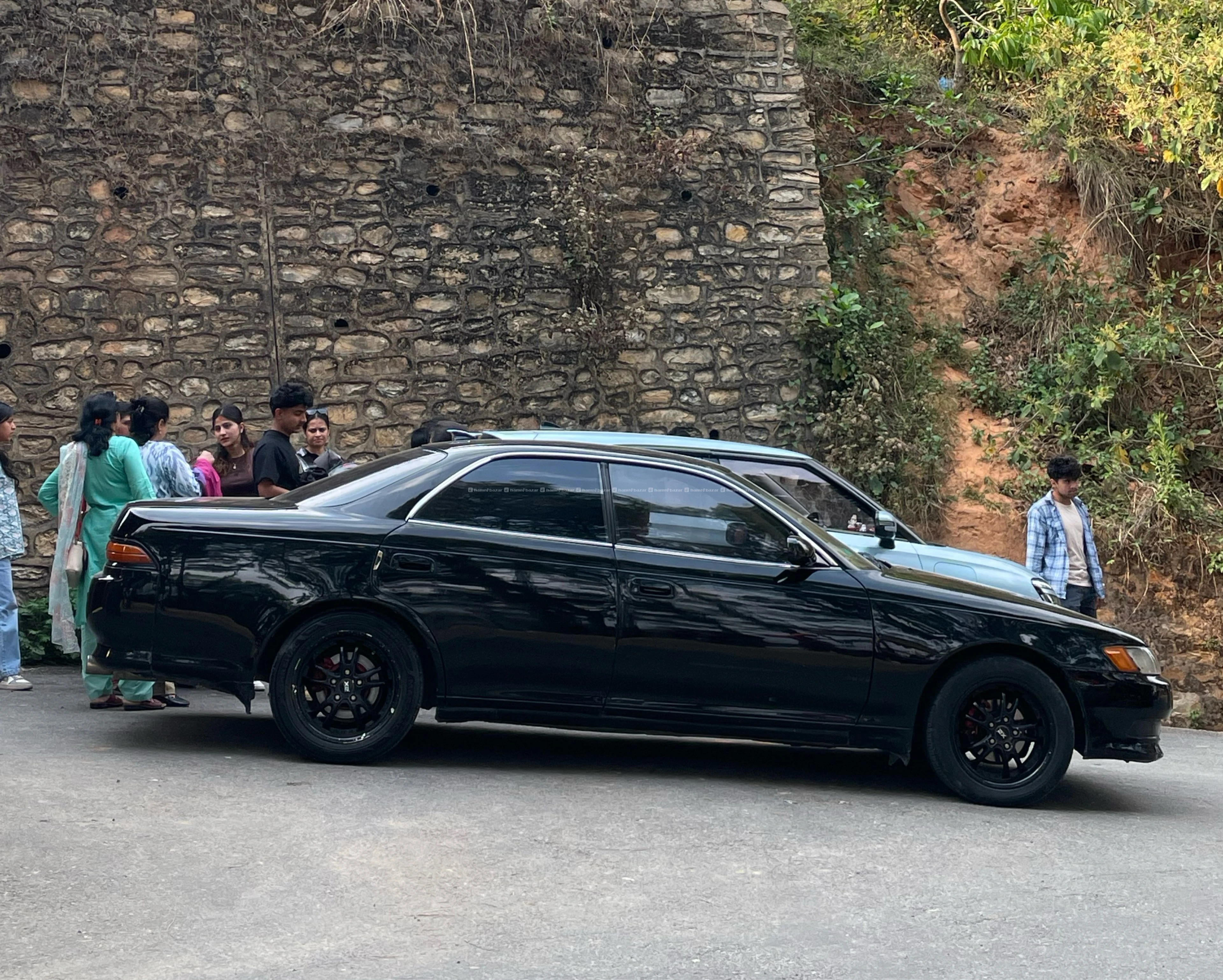 Toyota mark2 2Lturbo diesel rare wheel drive 2