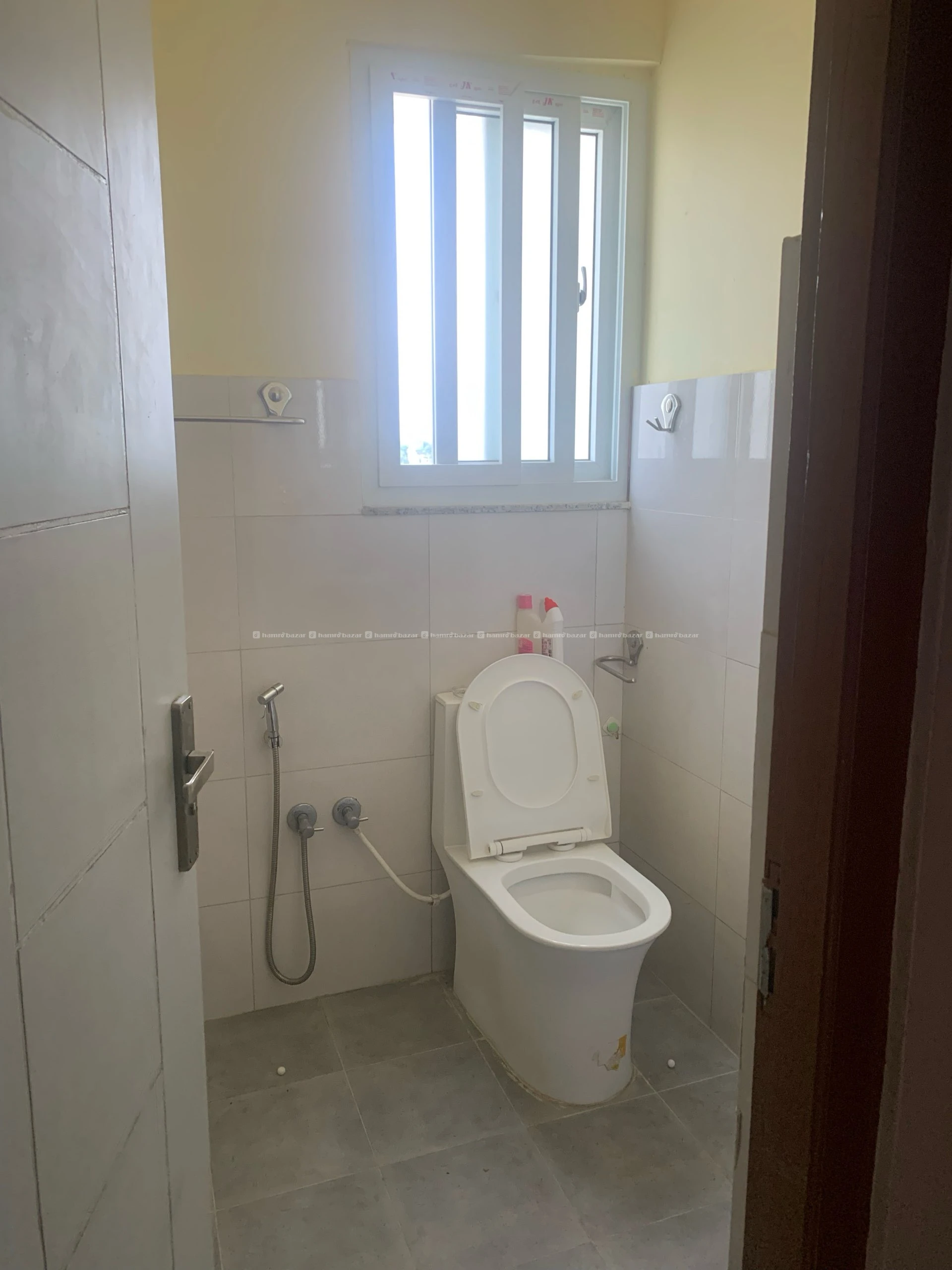 2BHK flat on rent 5