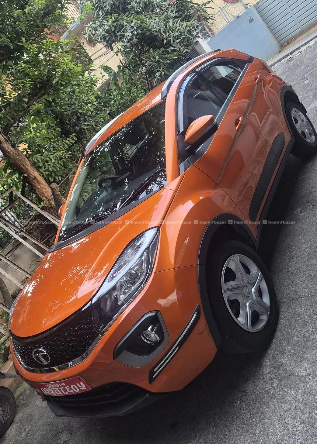 Tata Nexon XZ .16500 KM  only. Single hand used 3