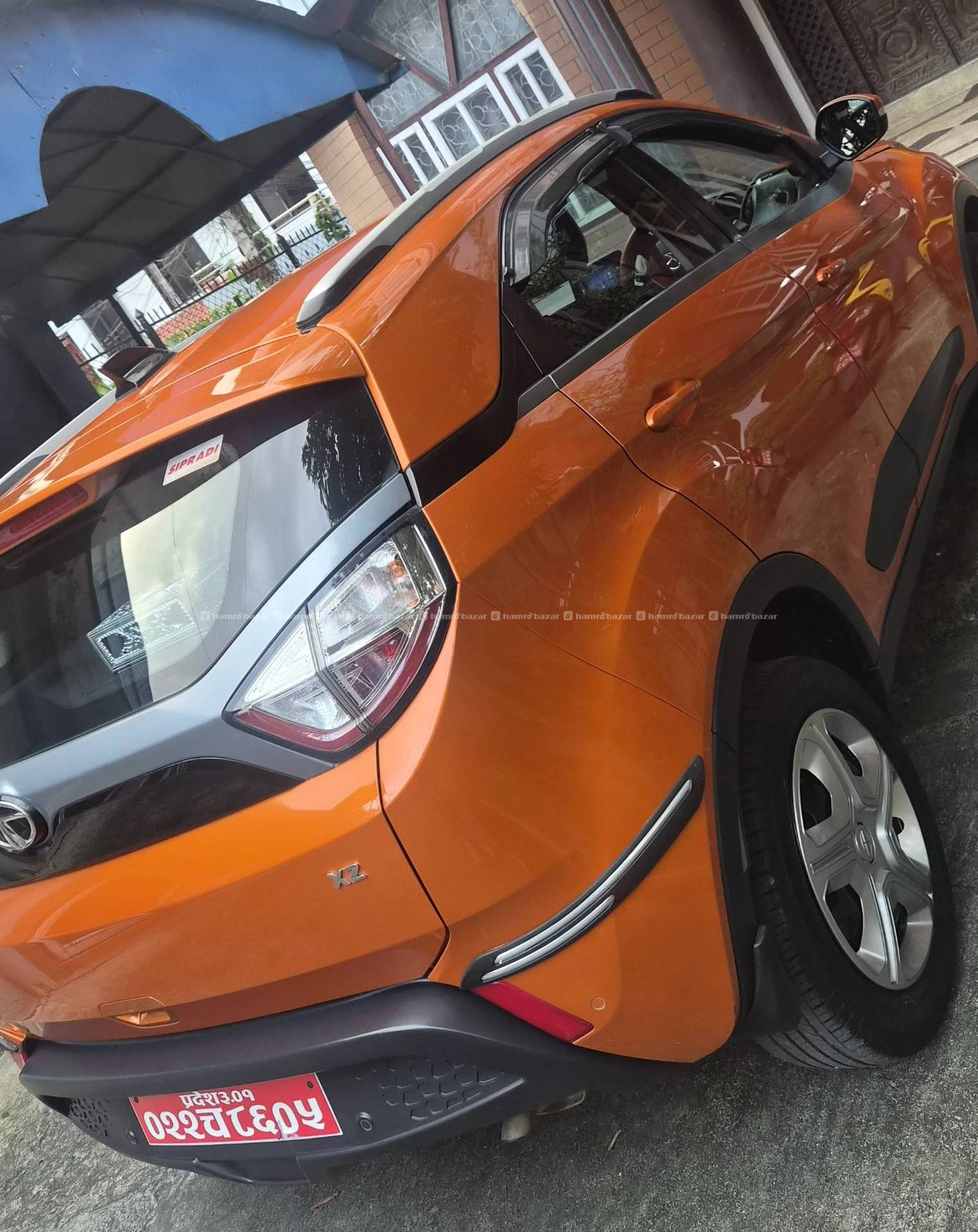 Tata Nexon XZ .16500 KM  only. Single hand used 4
