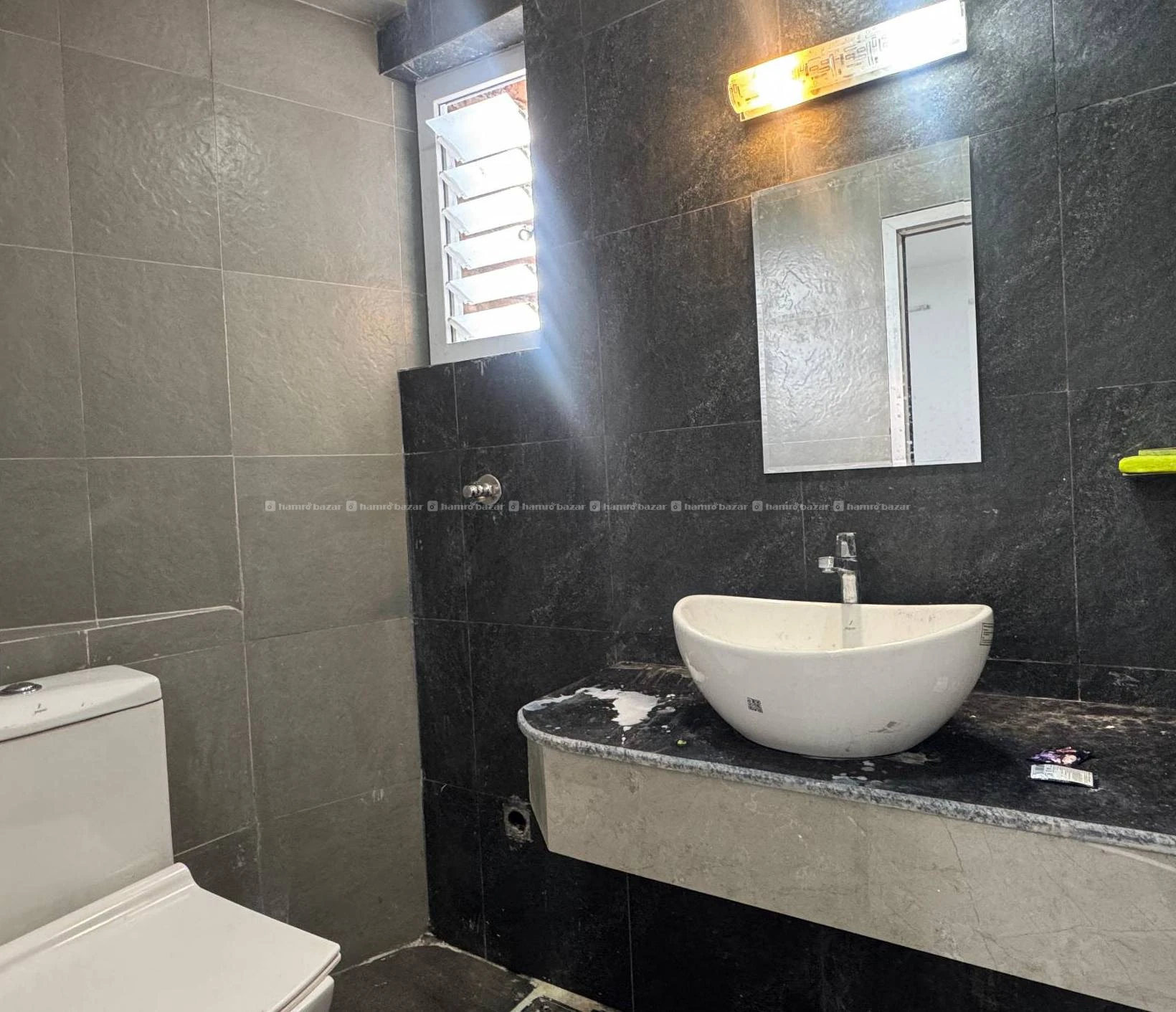🚛Prime commercial space rent at Satdobato🚨 2