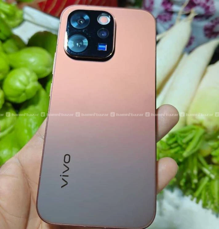 Vivo v70 8/256 GB bt 100
Original charger 90 Watt 3
