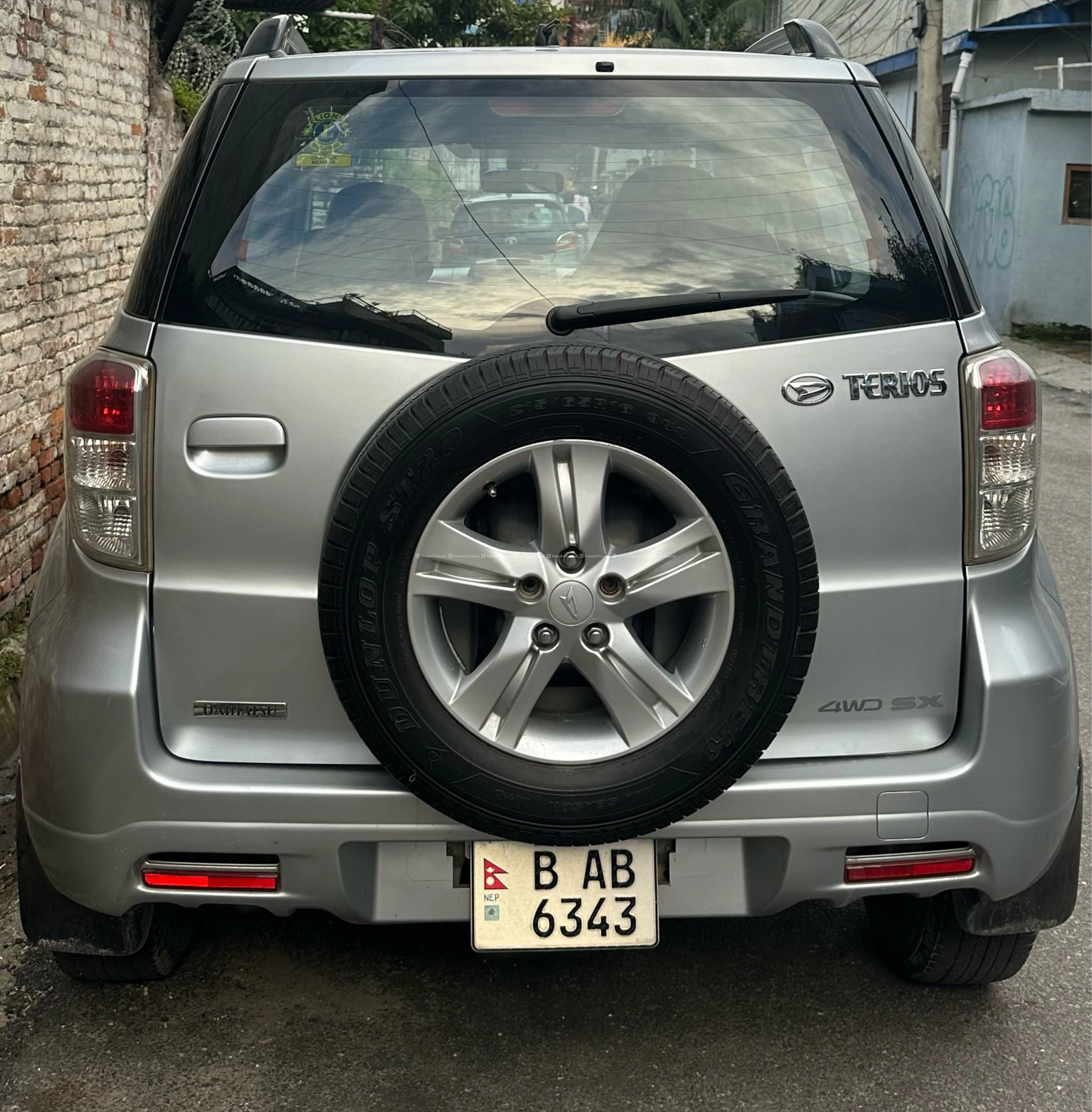 Daihatsu Terios sx [4wd] Japanese 3