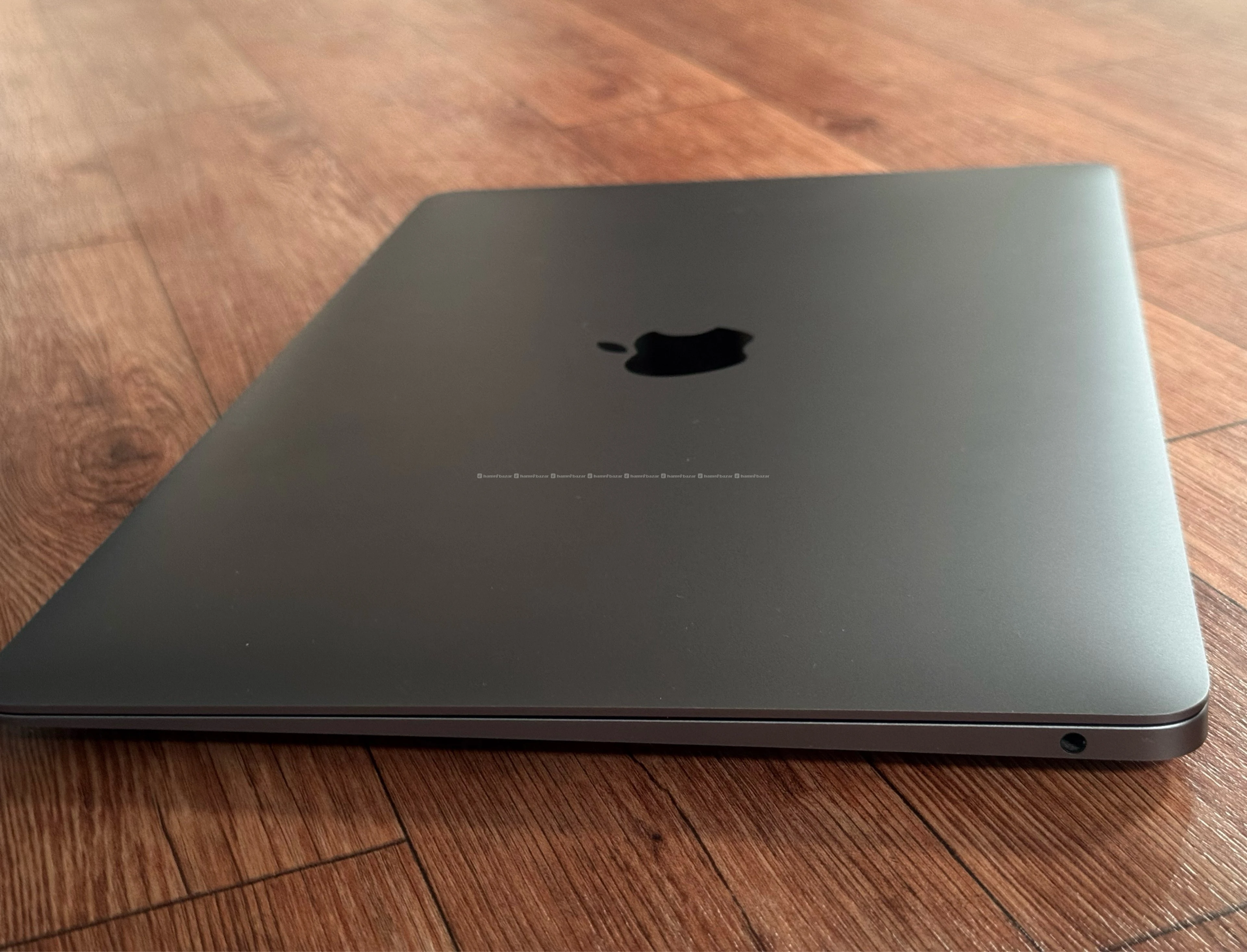 Macbook air m1 - brand newlike condition 5