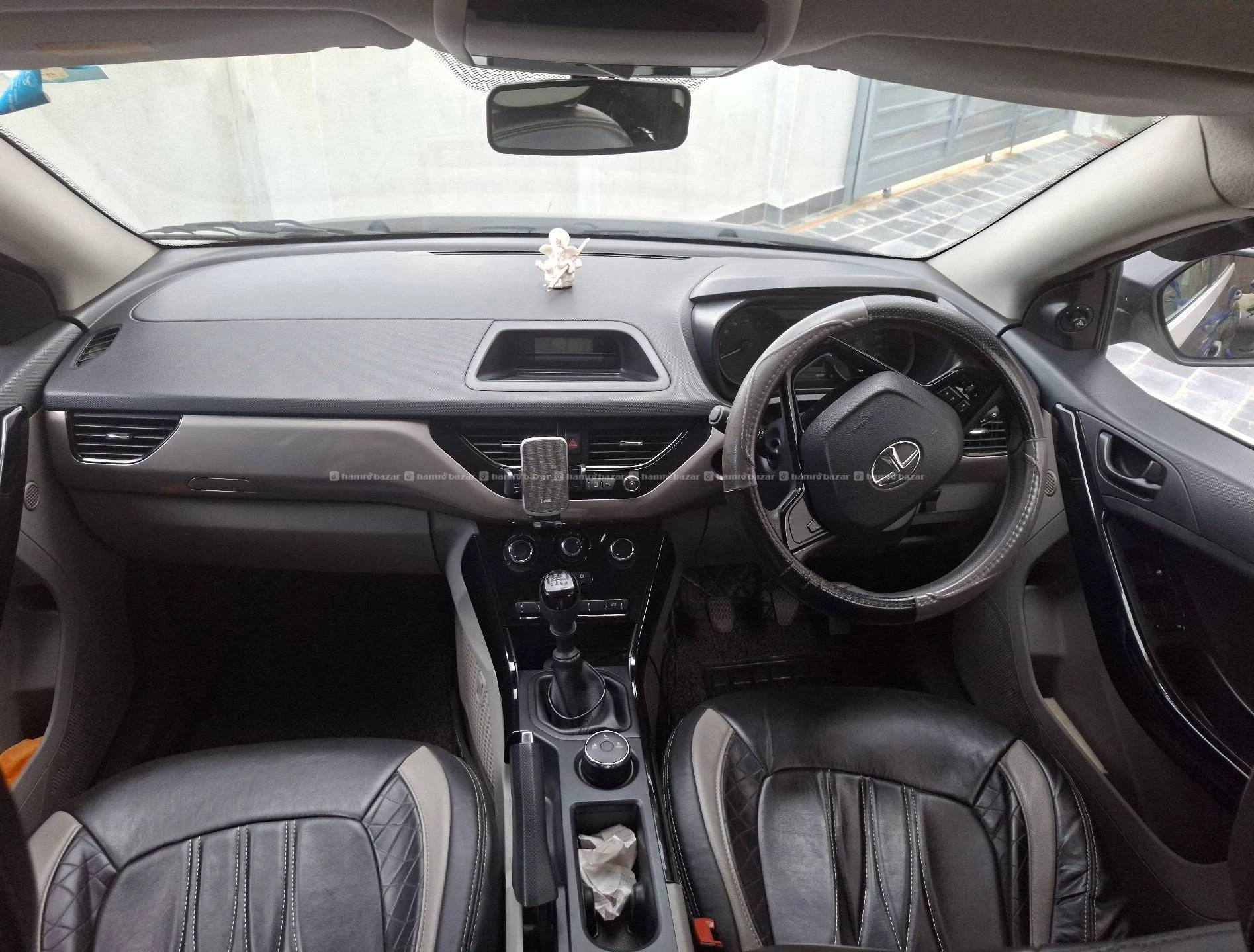 Tata nexon 5