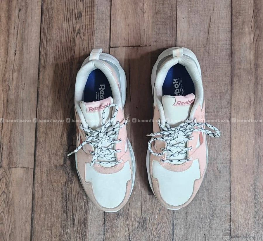 Reebok shoes 4