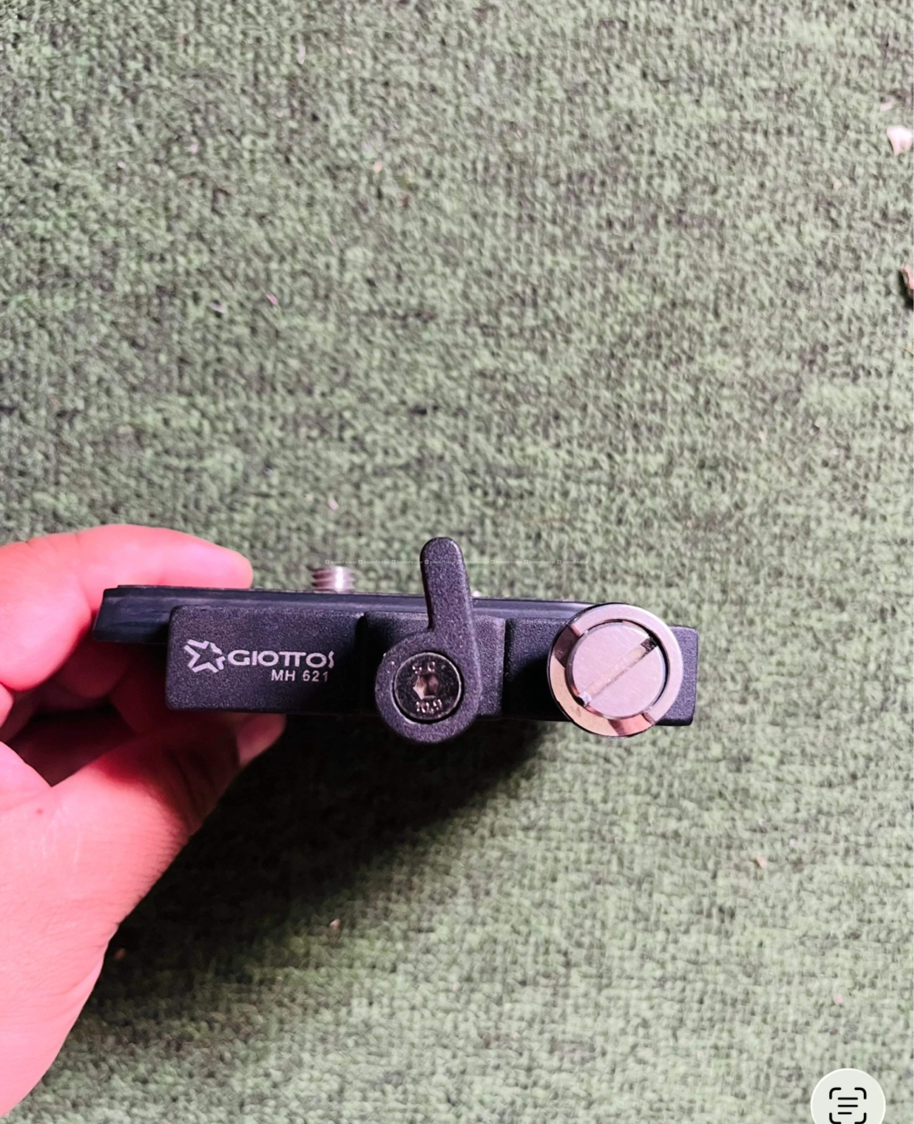 Quick release adapter in sell 2