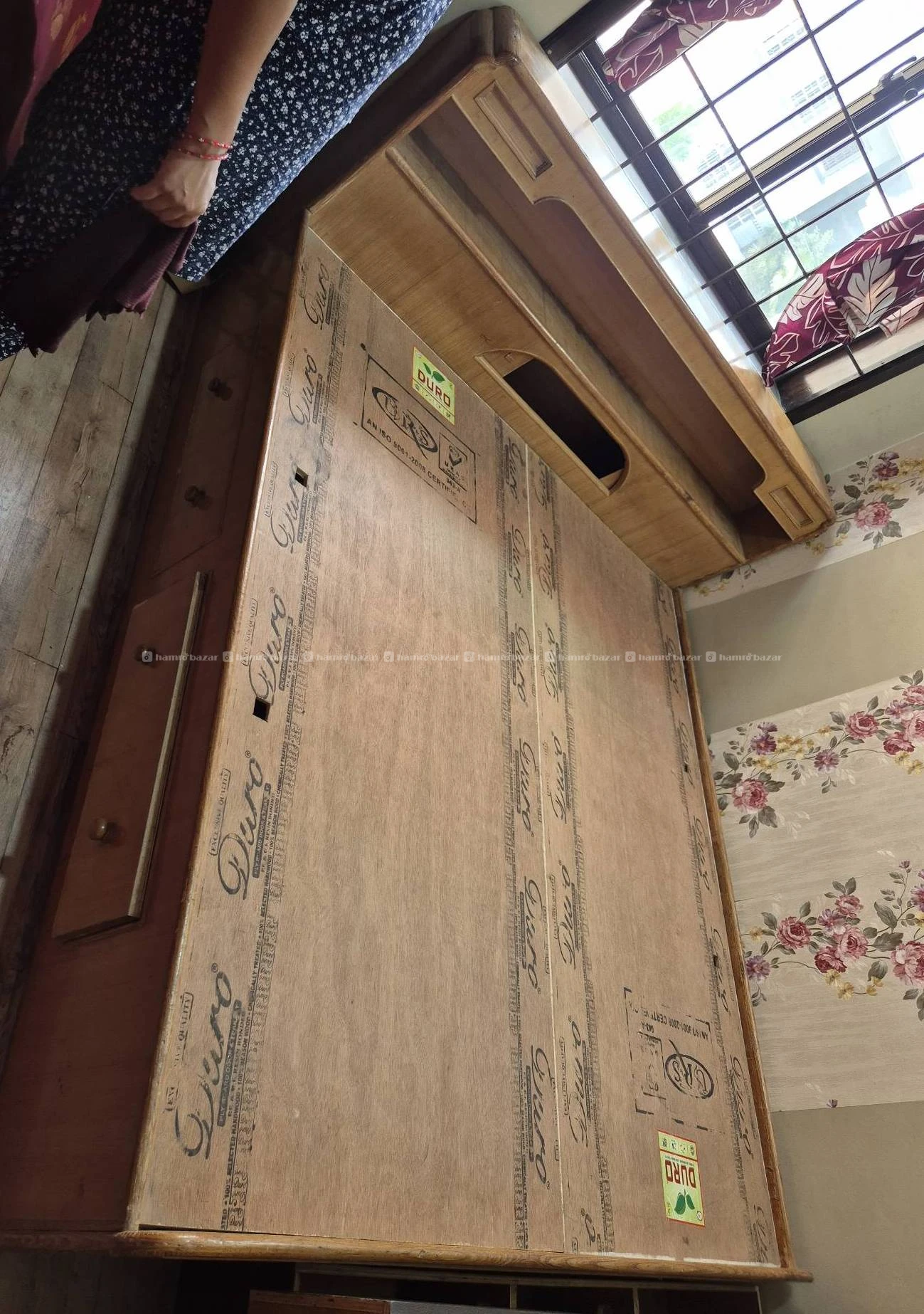 King size bed with matress of high quality wood 4