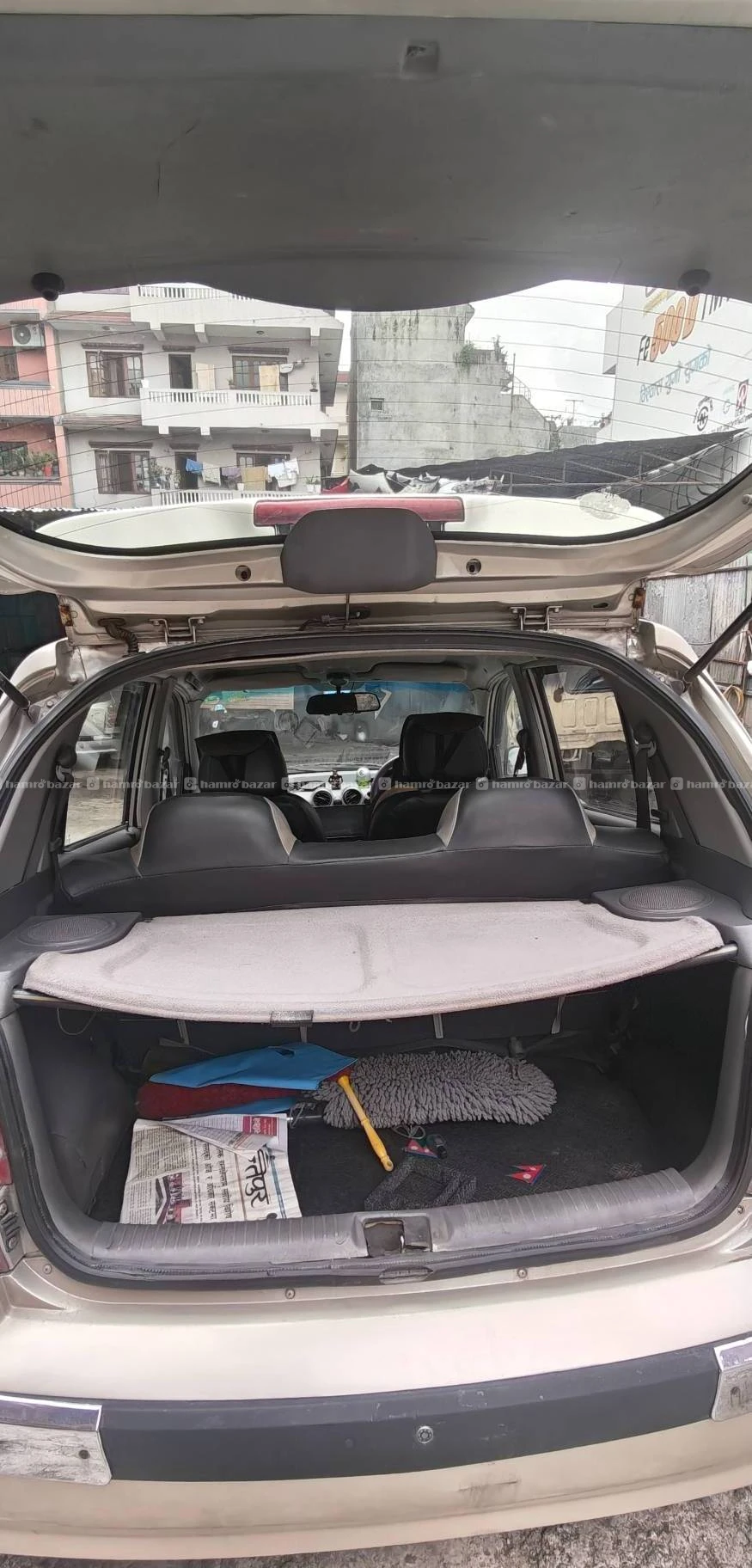 Car on Sale 3