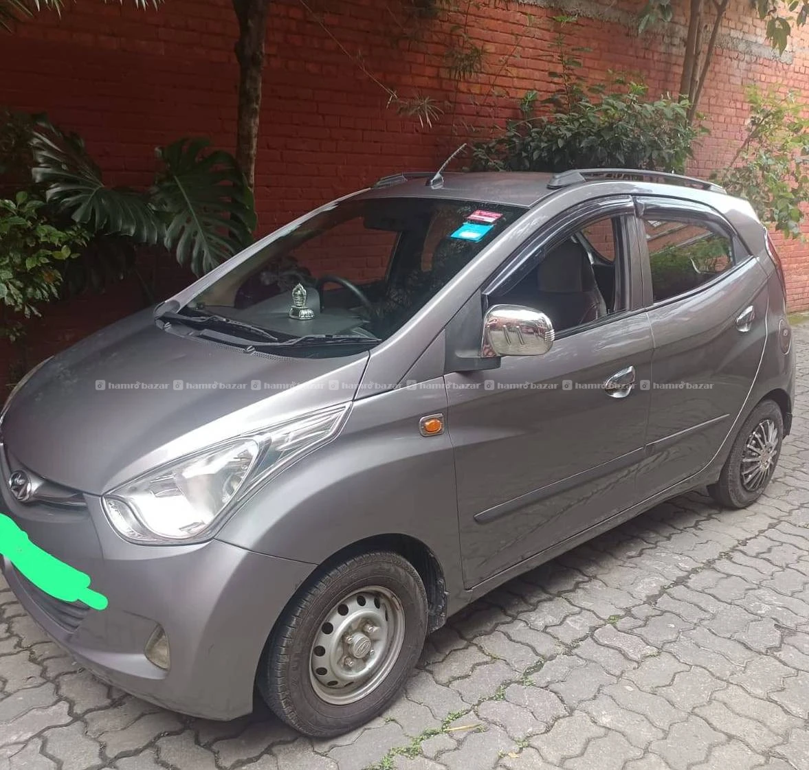 Hyundai Eon era+ 5