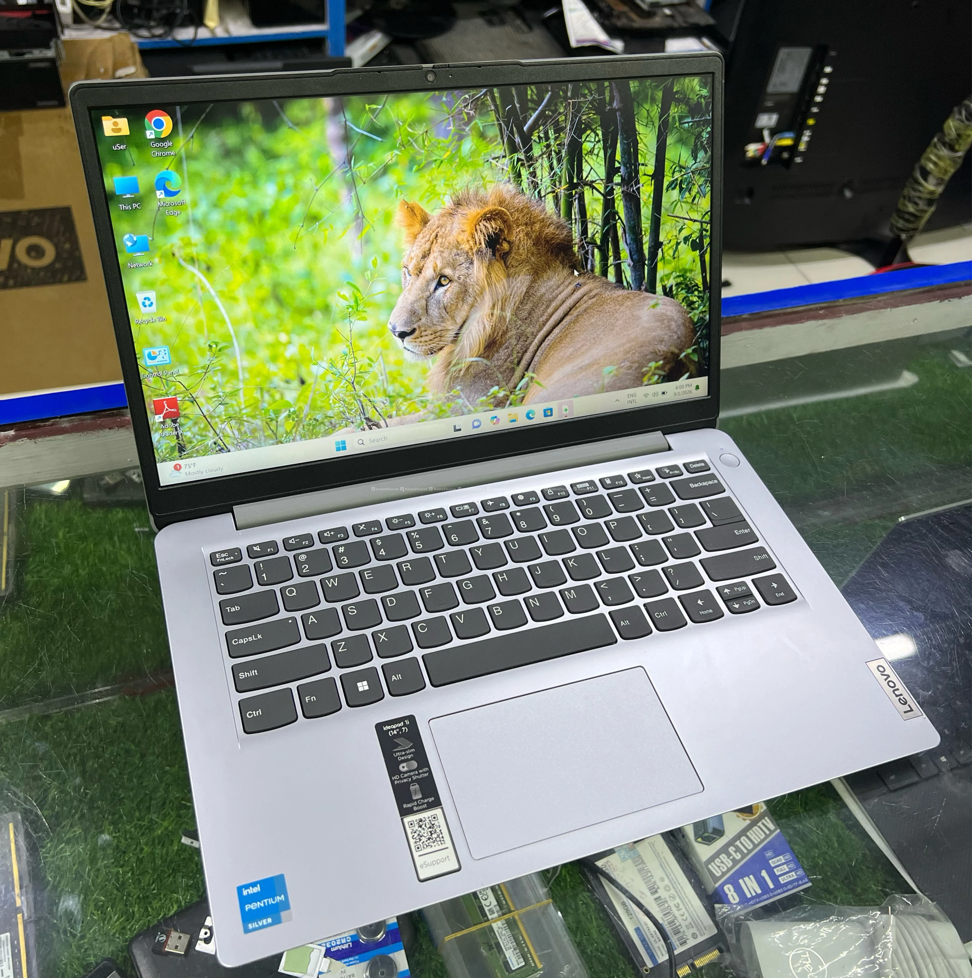 Lenovo ideapad 1 3