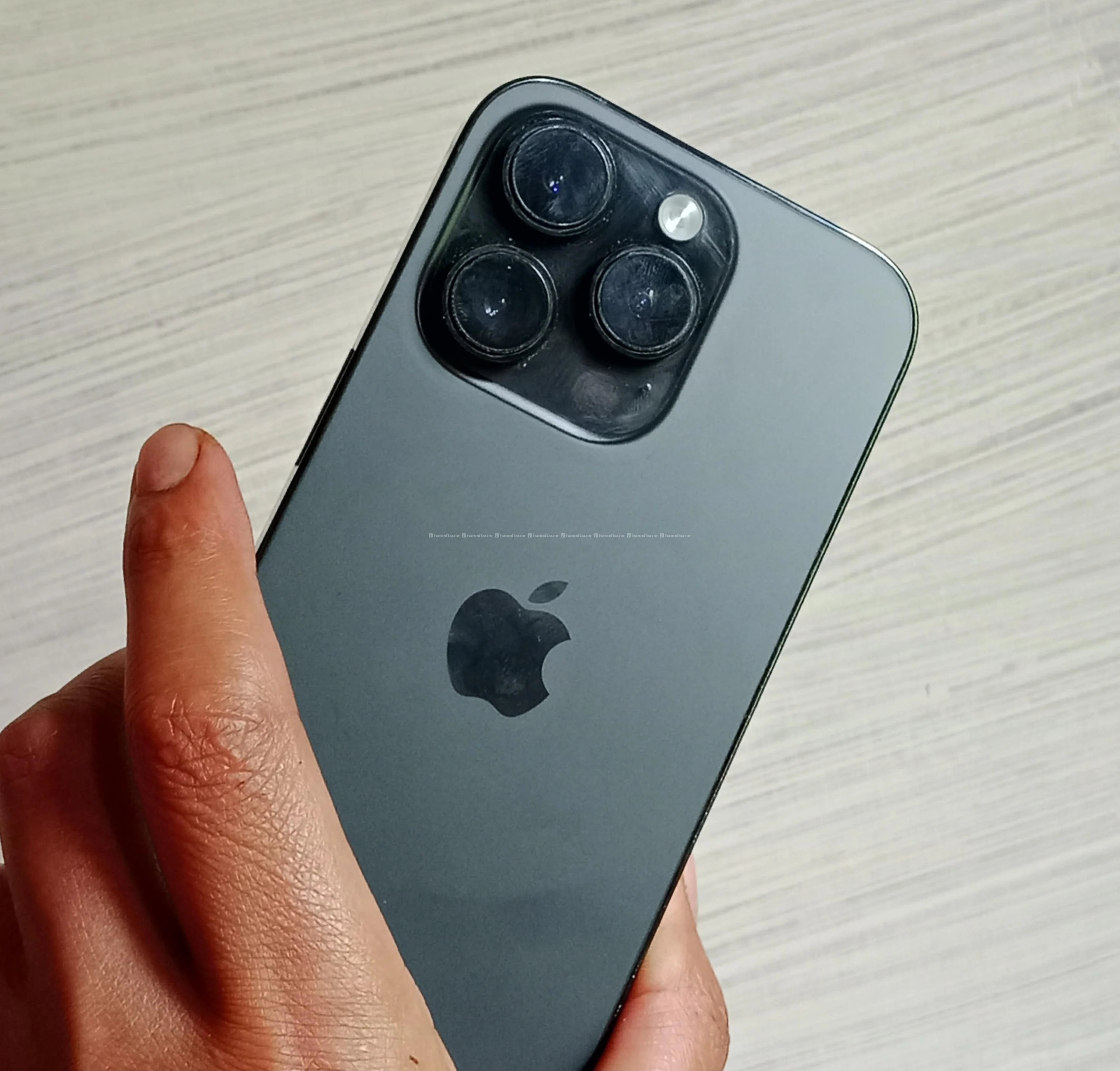 iPhone 14 pro 4