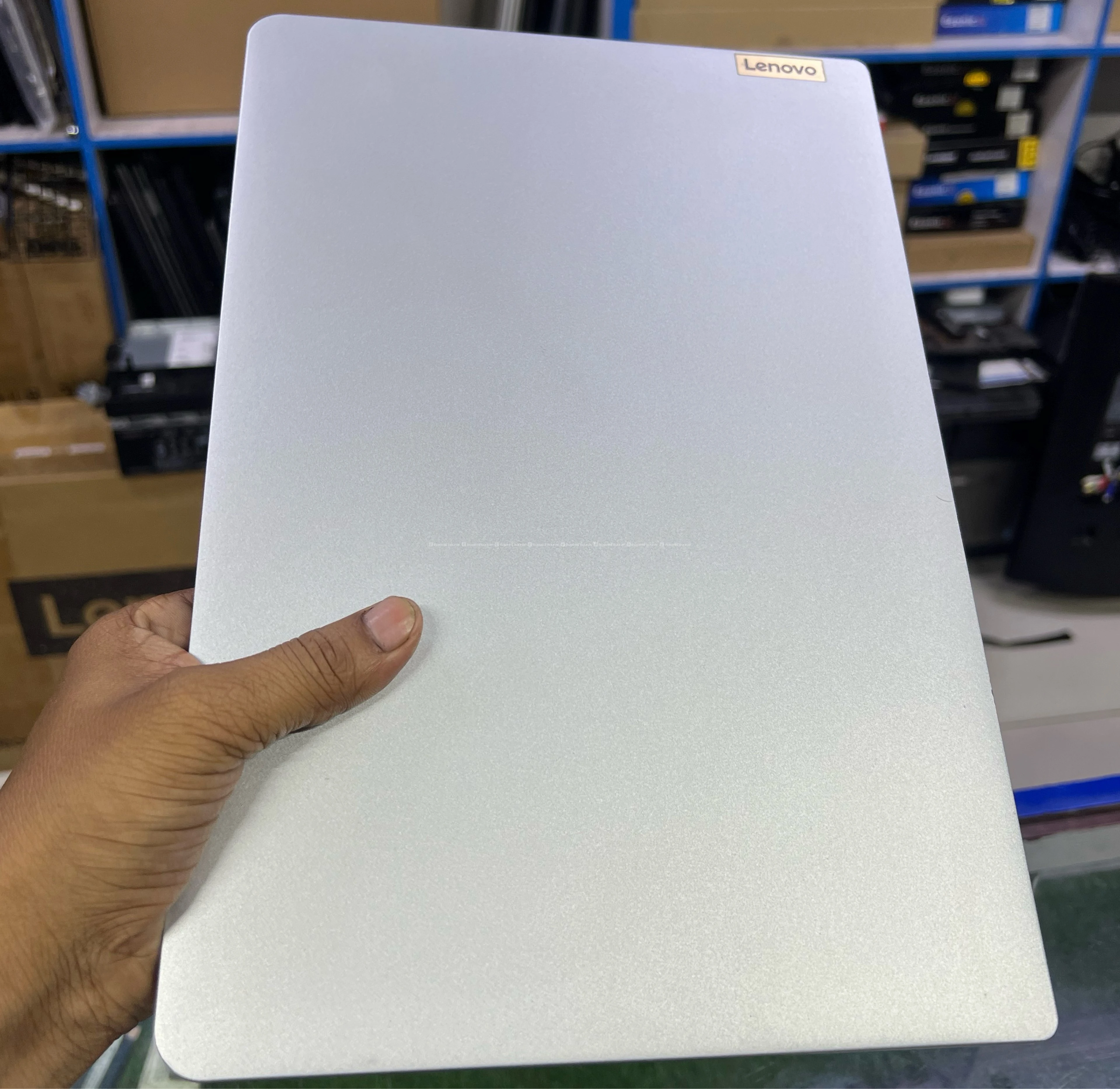 Lenovo ideapad 1 2