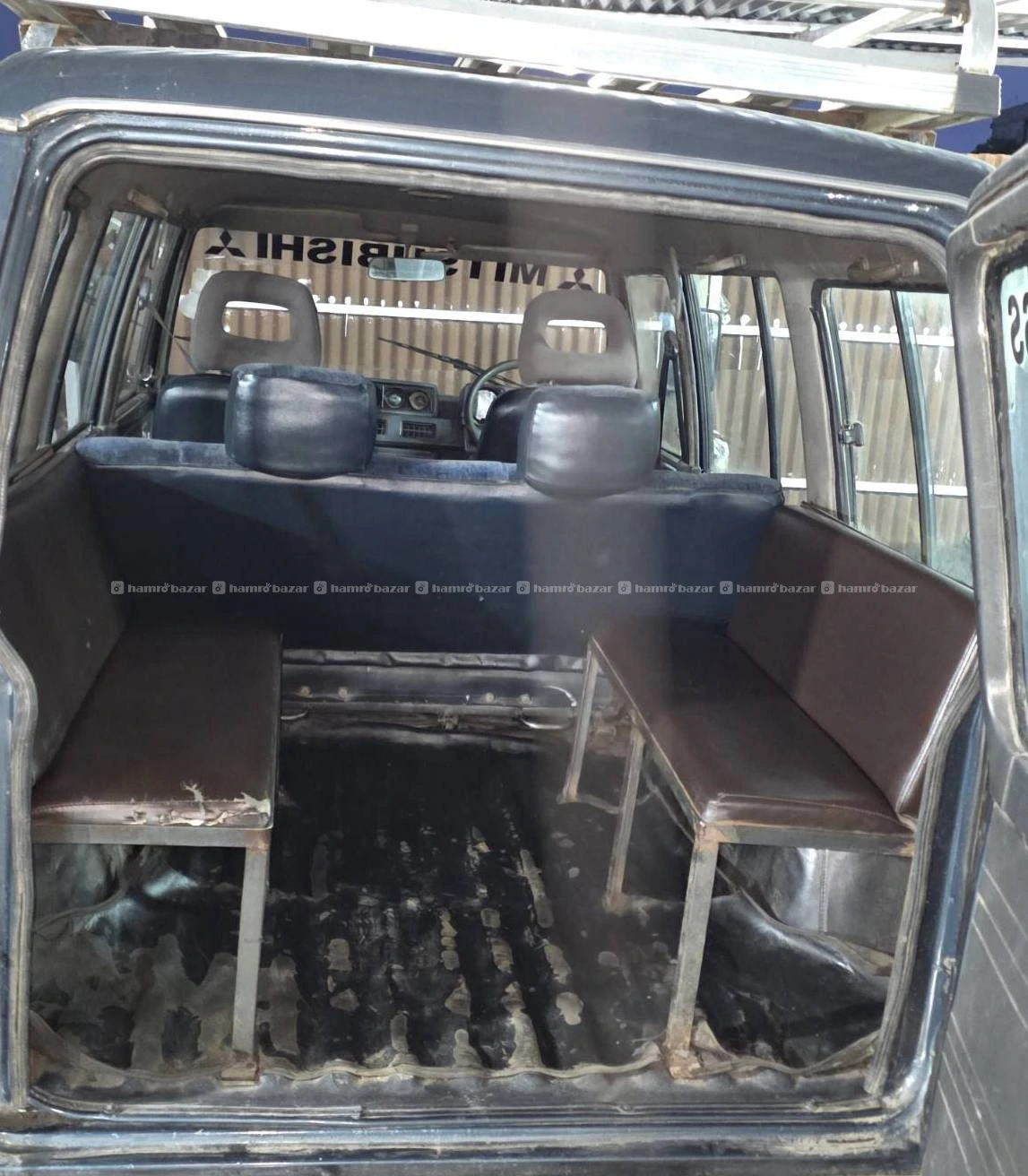 Mitsubishi Pajero 1990 model 4WD diesel 3