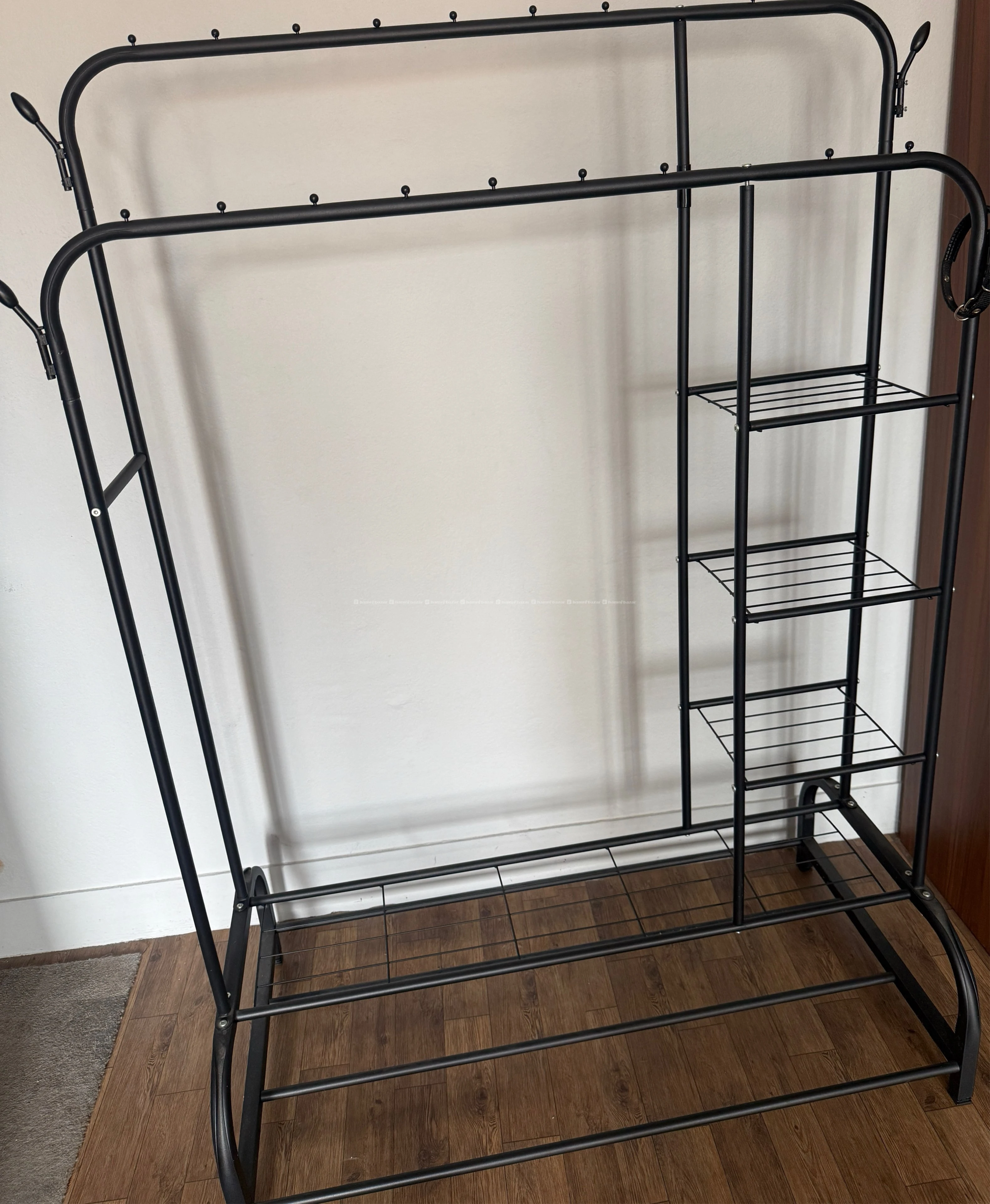 Clothes hanging stand 2