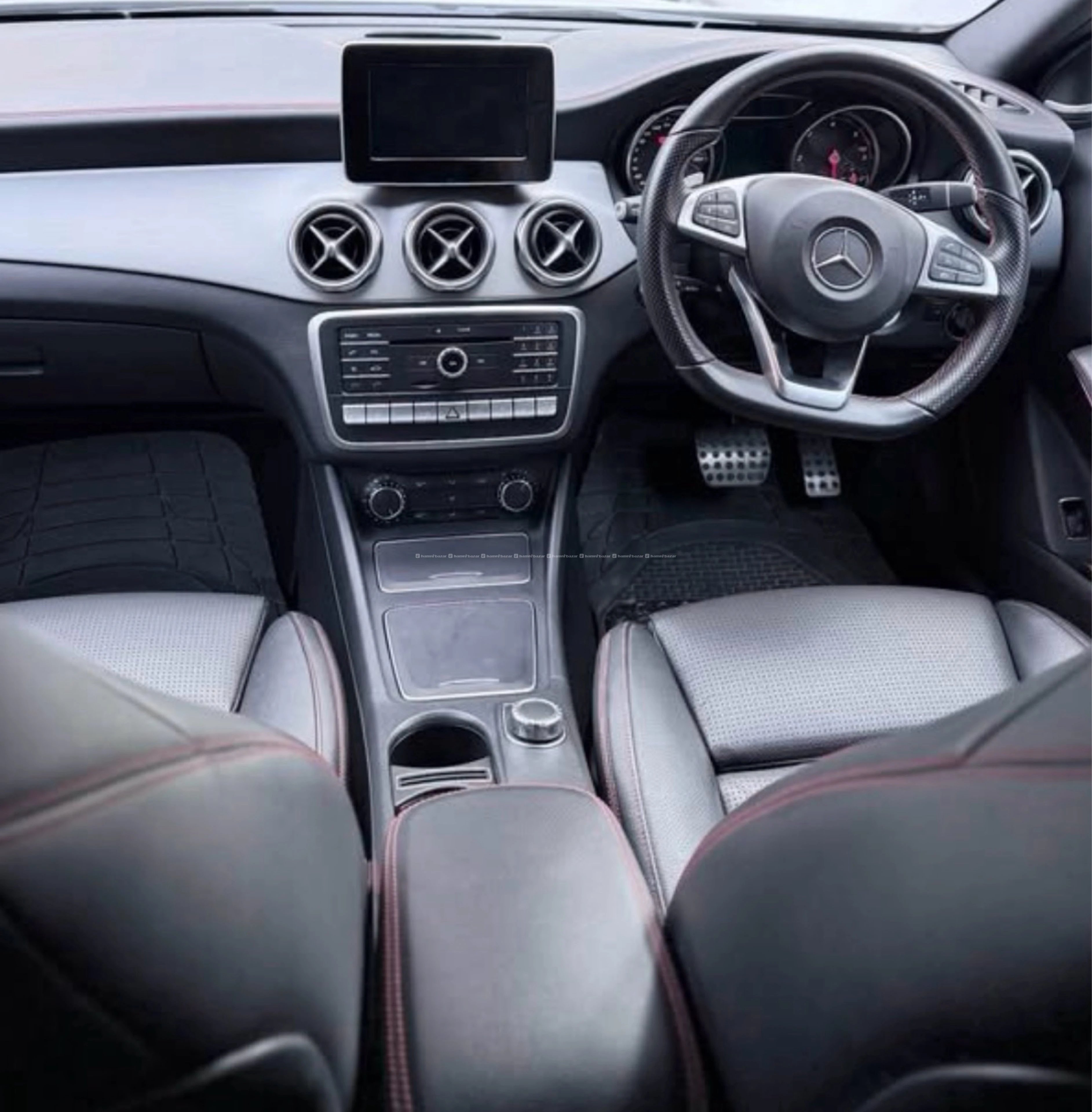 Mercedes Benz GLA220d 5