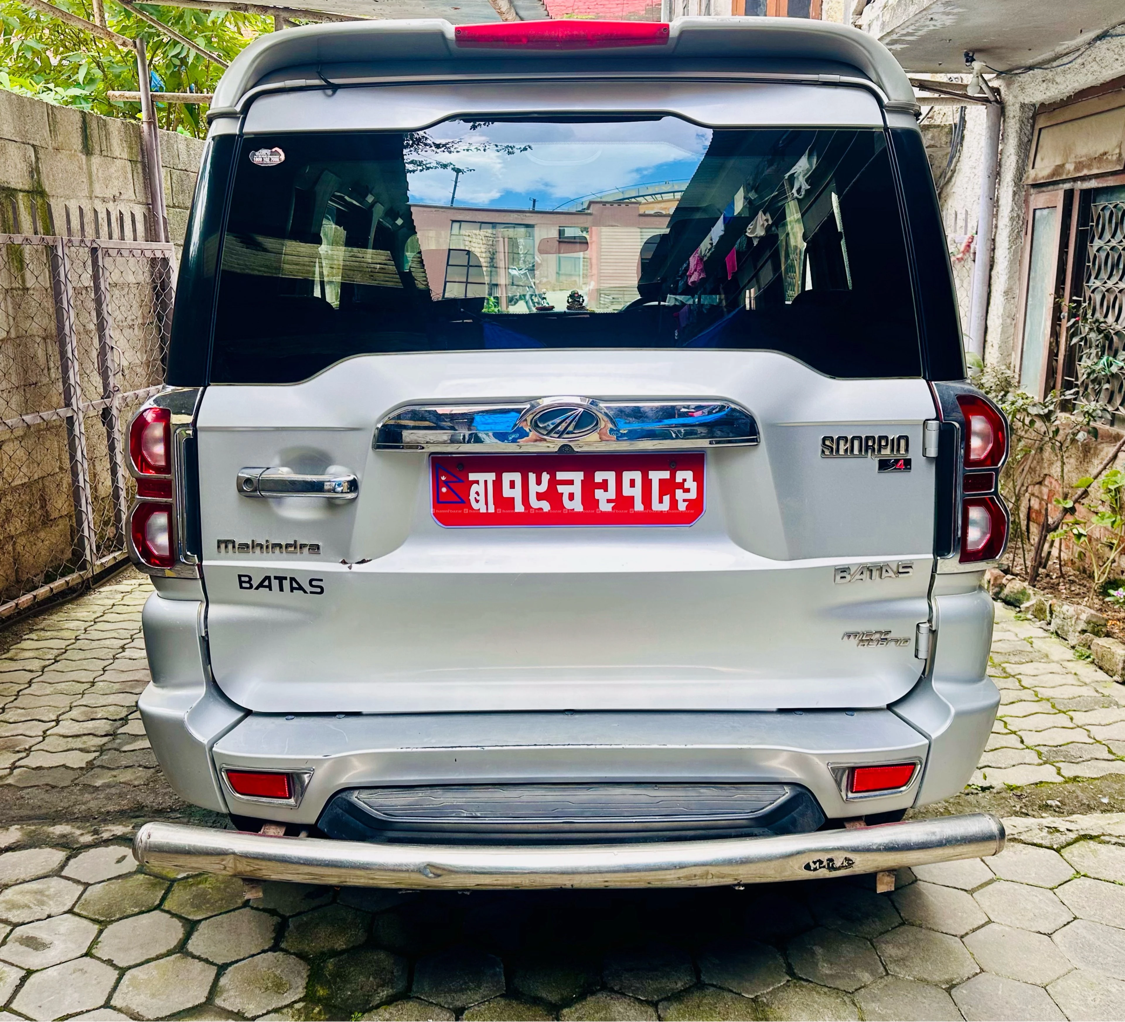 Mahindra Scorpio s4 Single hand 2018 3