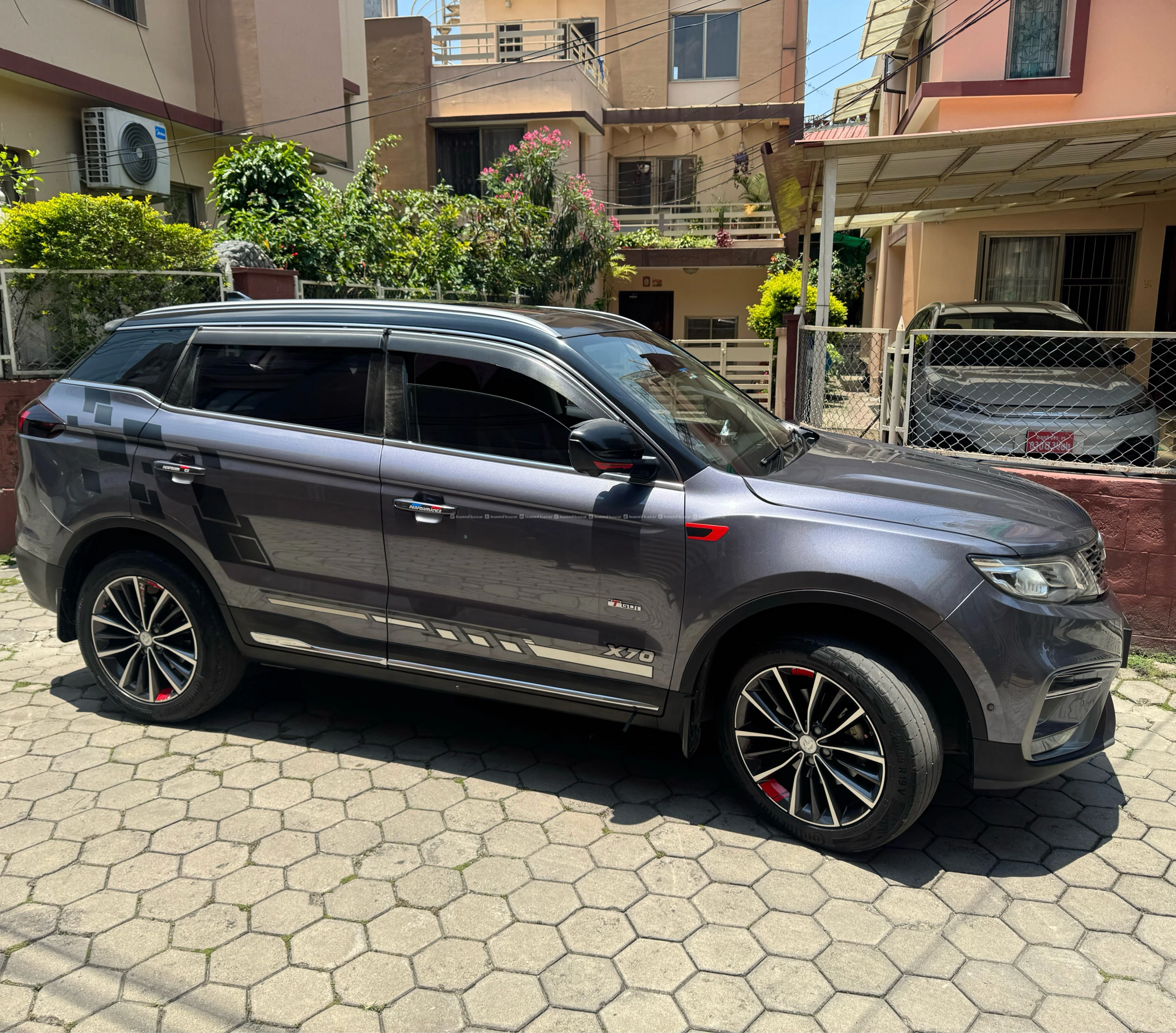 PROTON X70 Premium 3