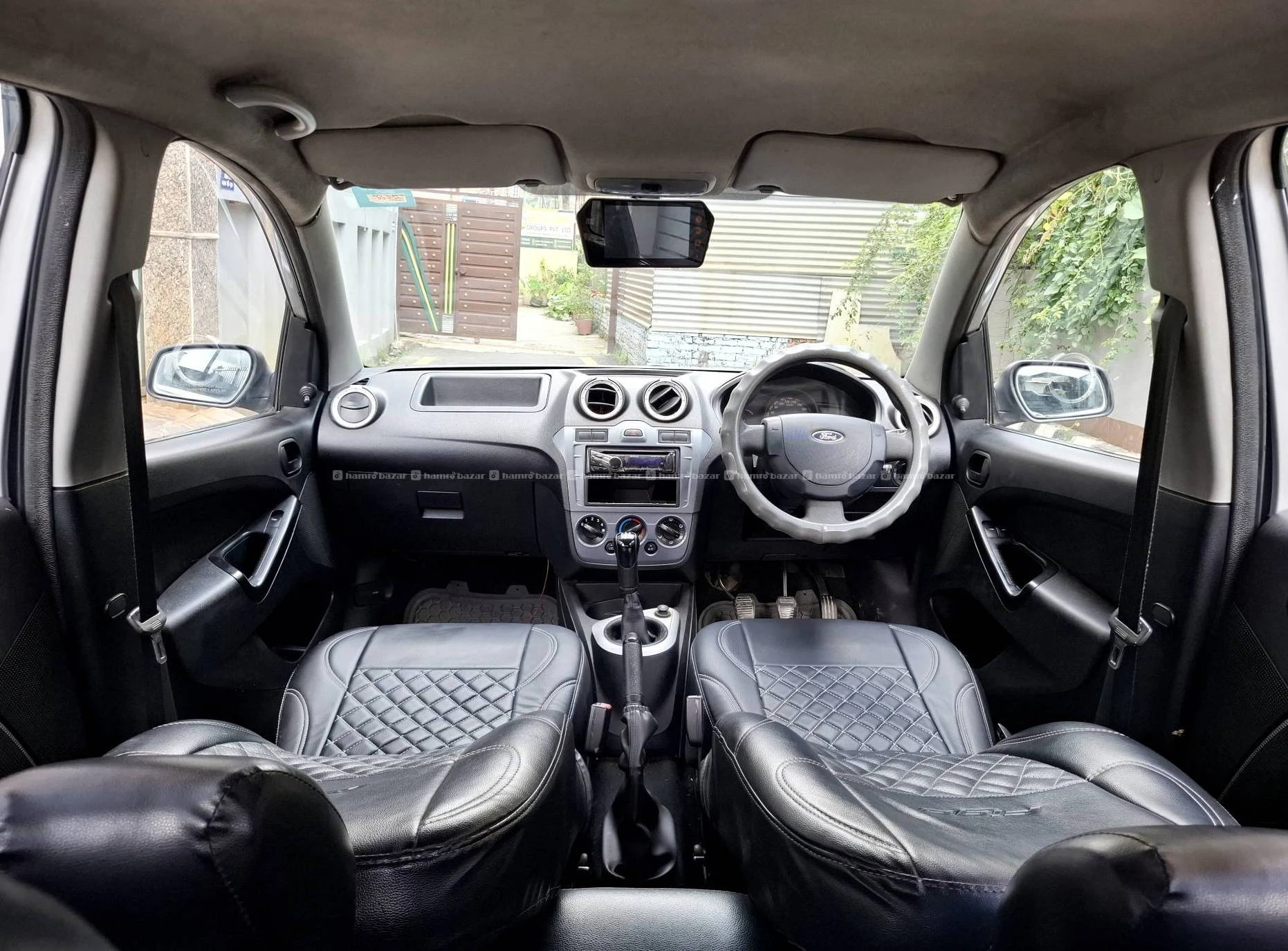 Single Hand Ford Figo Exi 2013 model 3