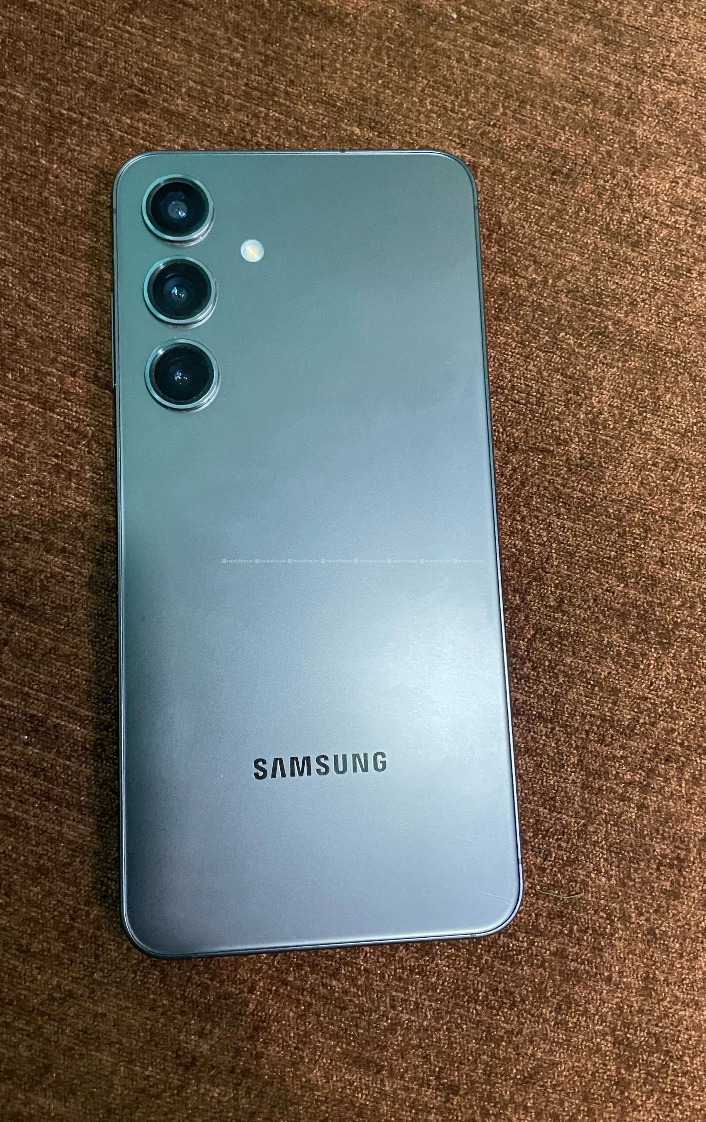 Samsung s24 (8/128) 4