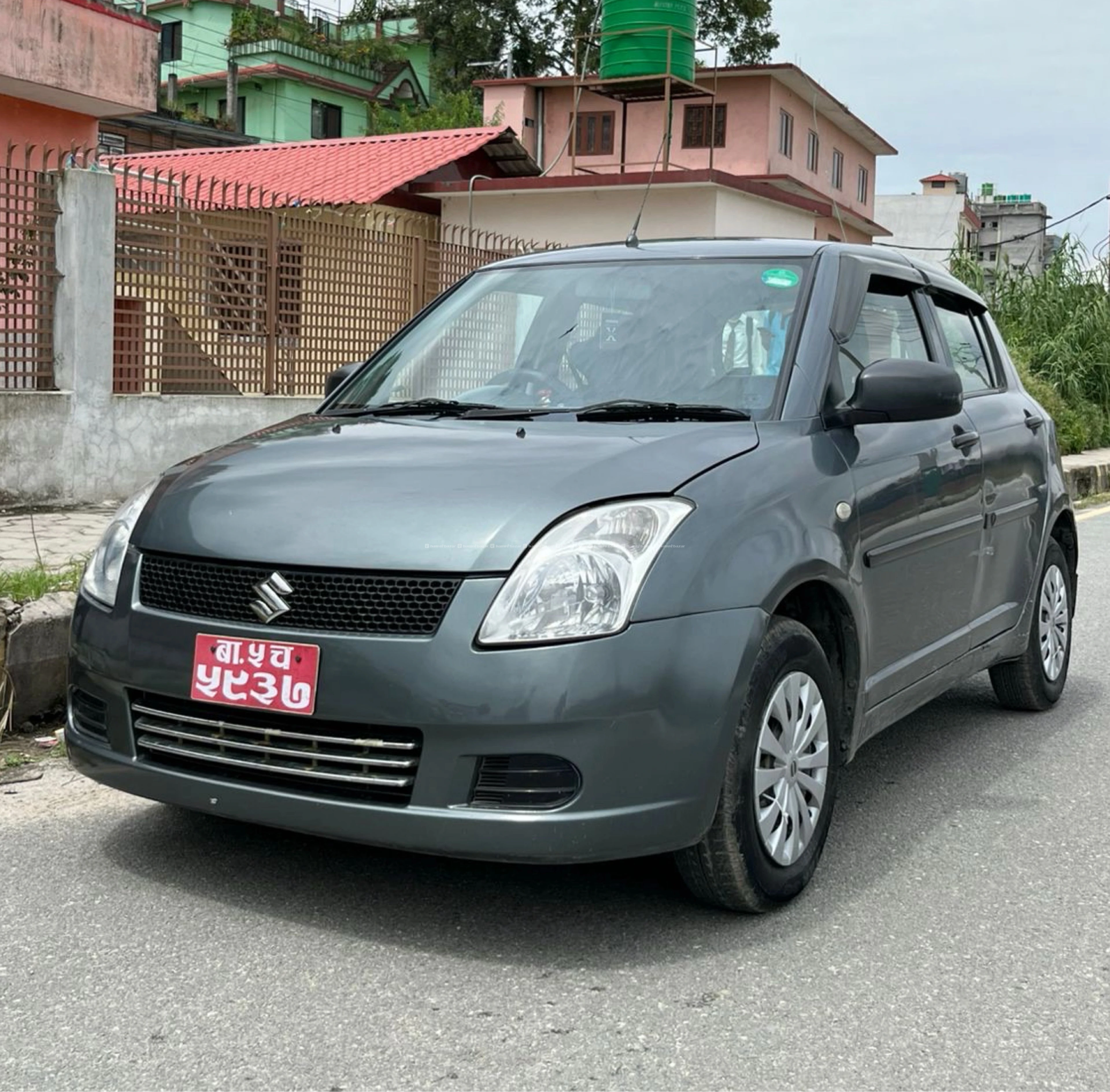 Maruti Suzuki swift lxi 3